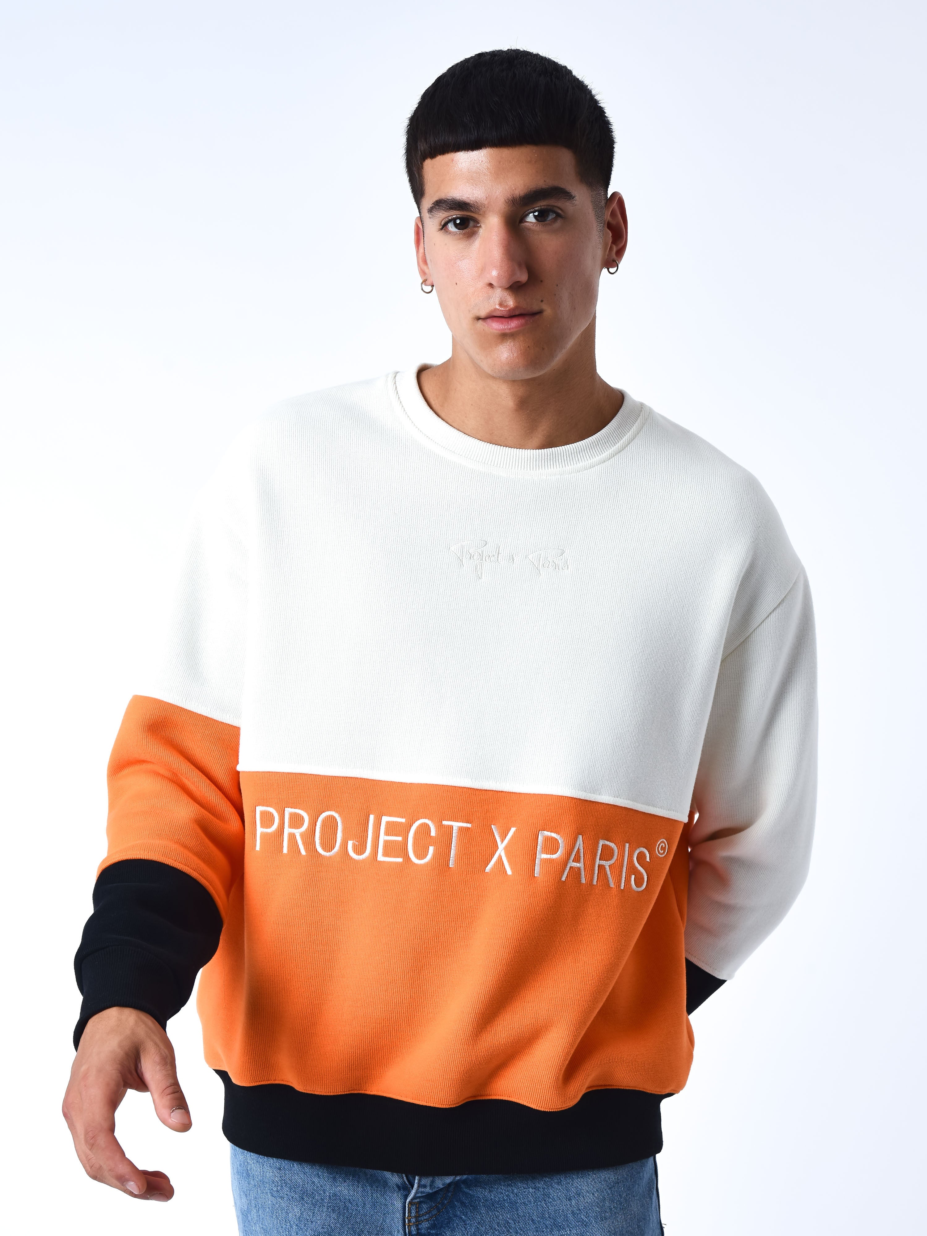 Round neck Color Block knit sweatshirt-2