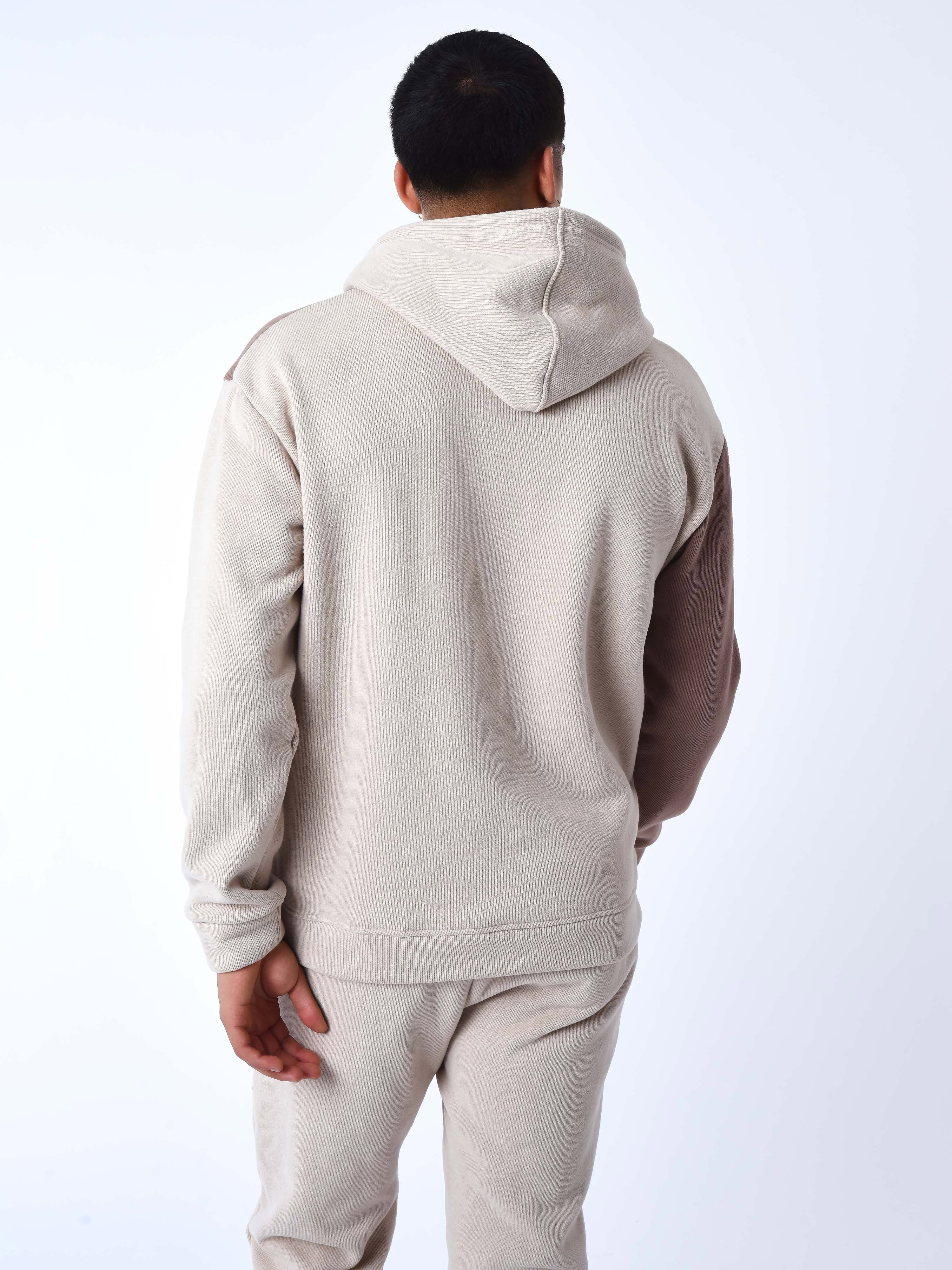 Dreifarbiger Kapuzenpullover aus Strick-3
