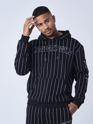 2220167-noir-modelshot