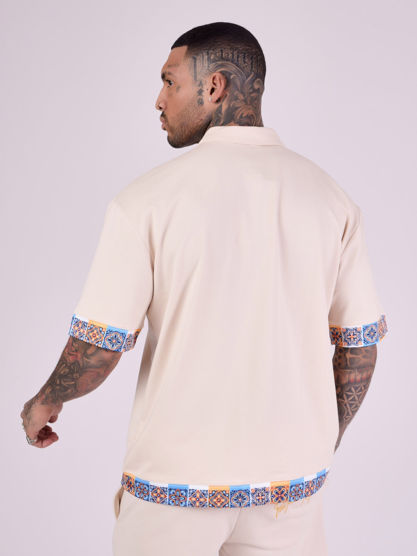 2230201-3976-ivoire-modelshot