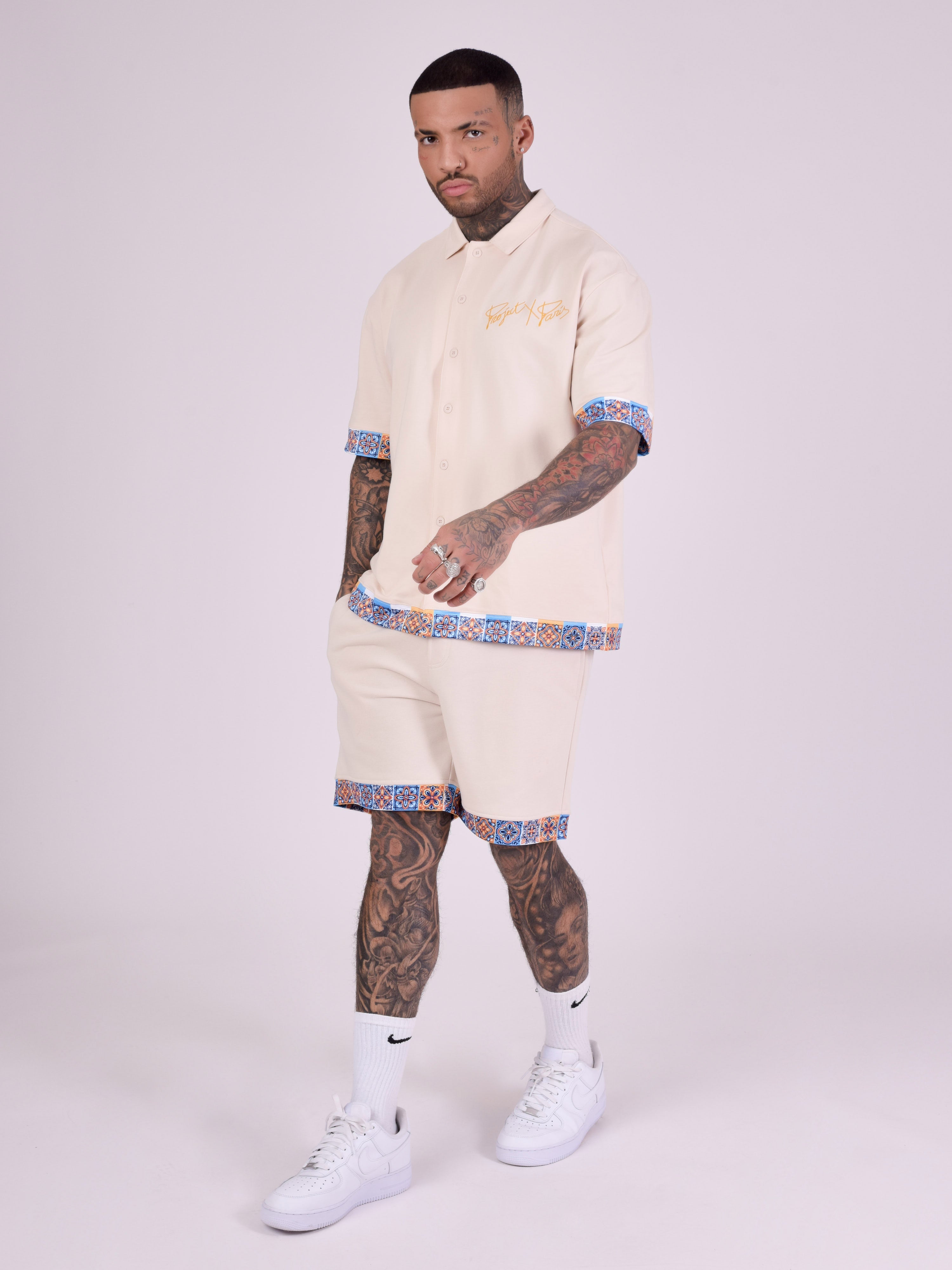 2230201-3976-ivoire-modelshot