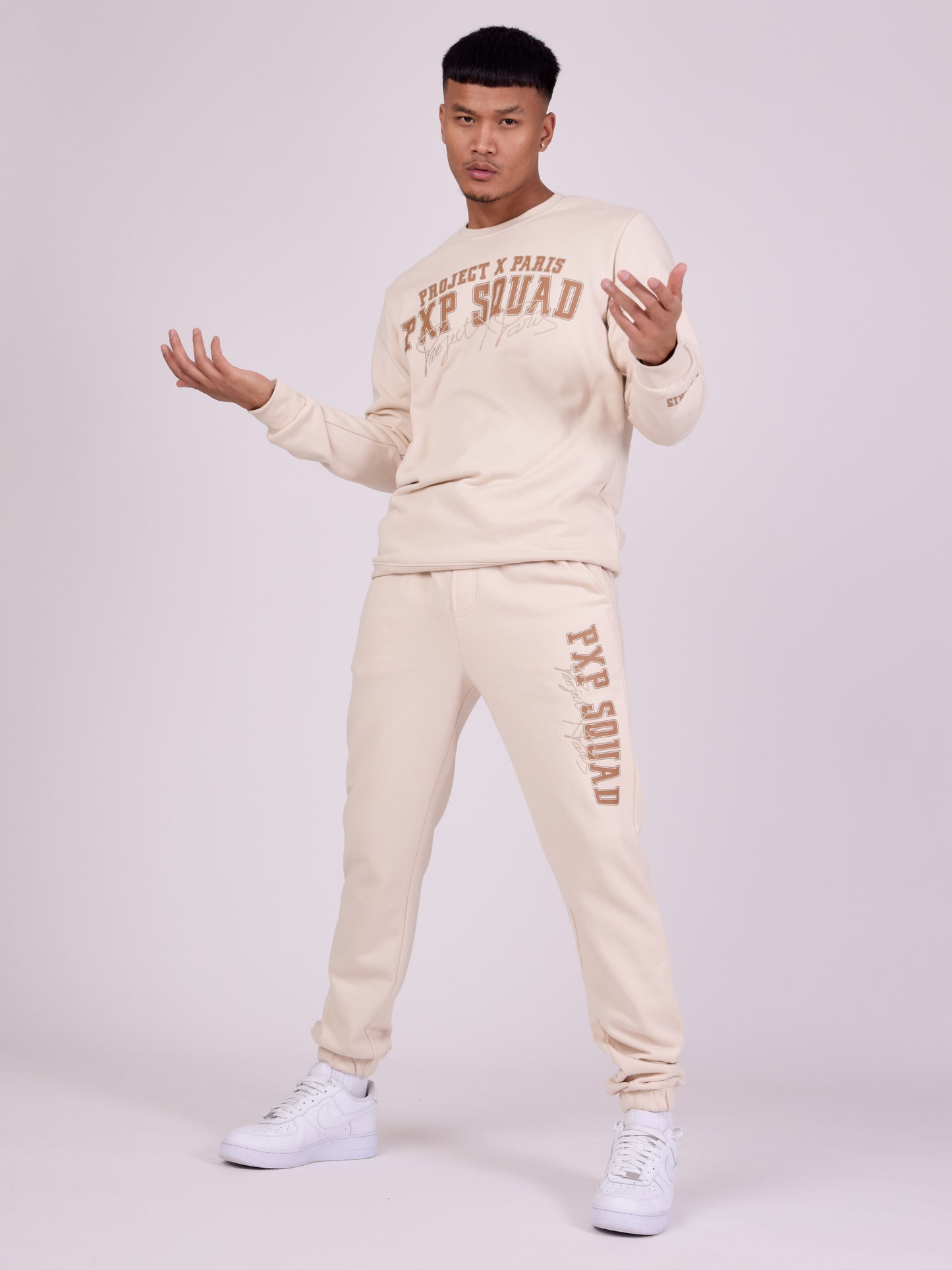2240134-ivoire-modelshot