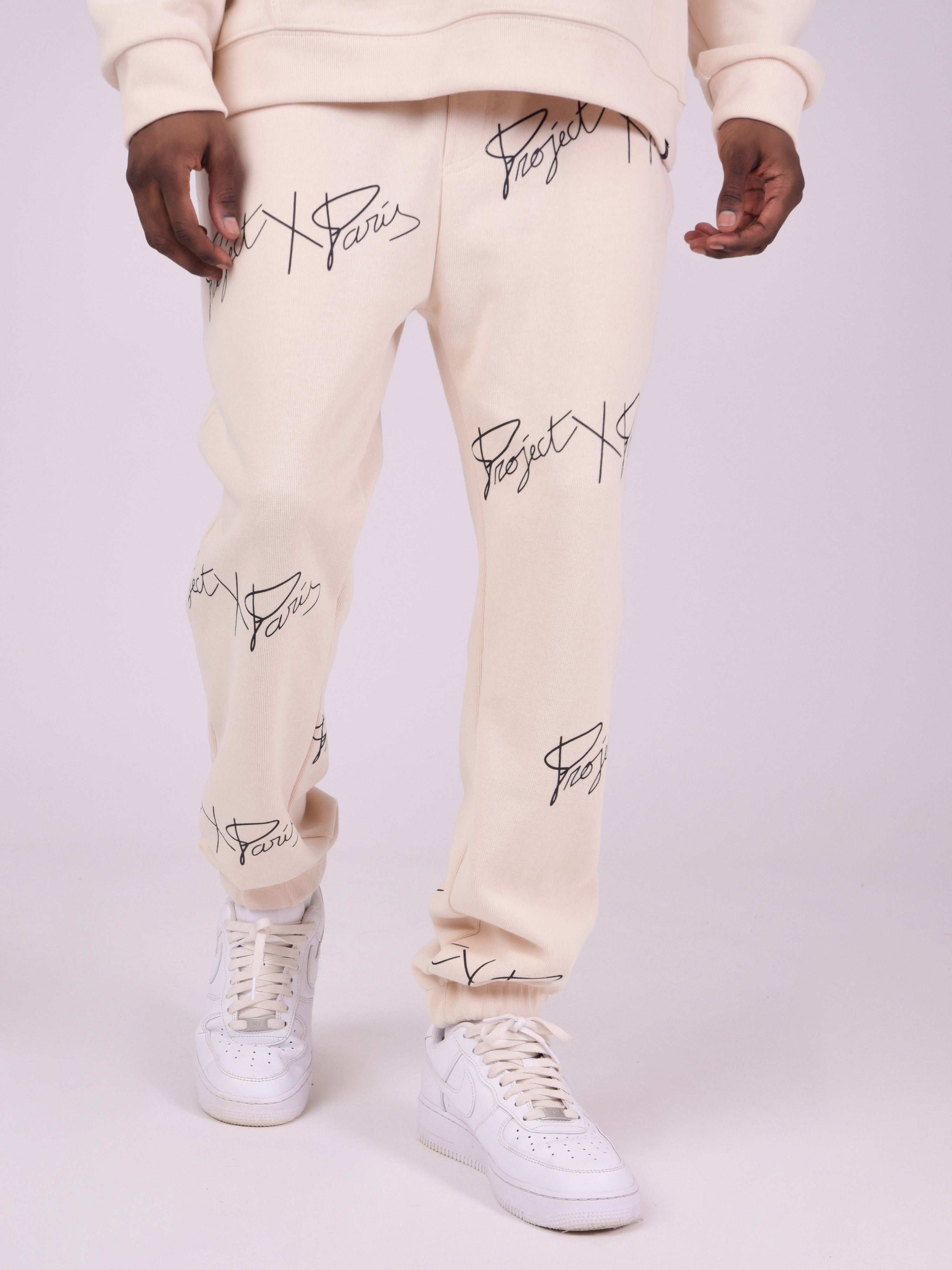 Soft jogpant with all over logo print-2