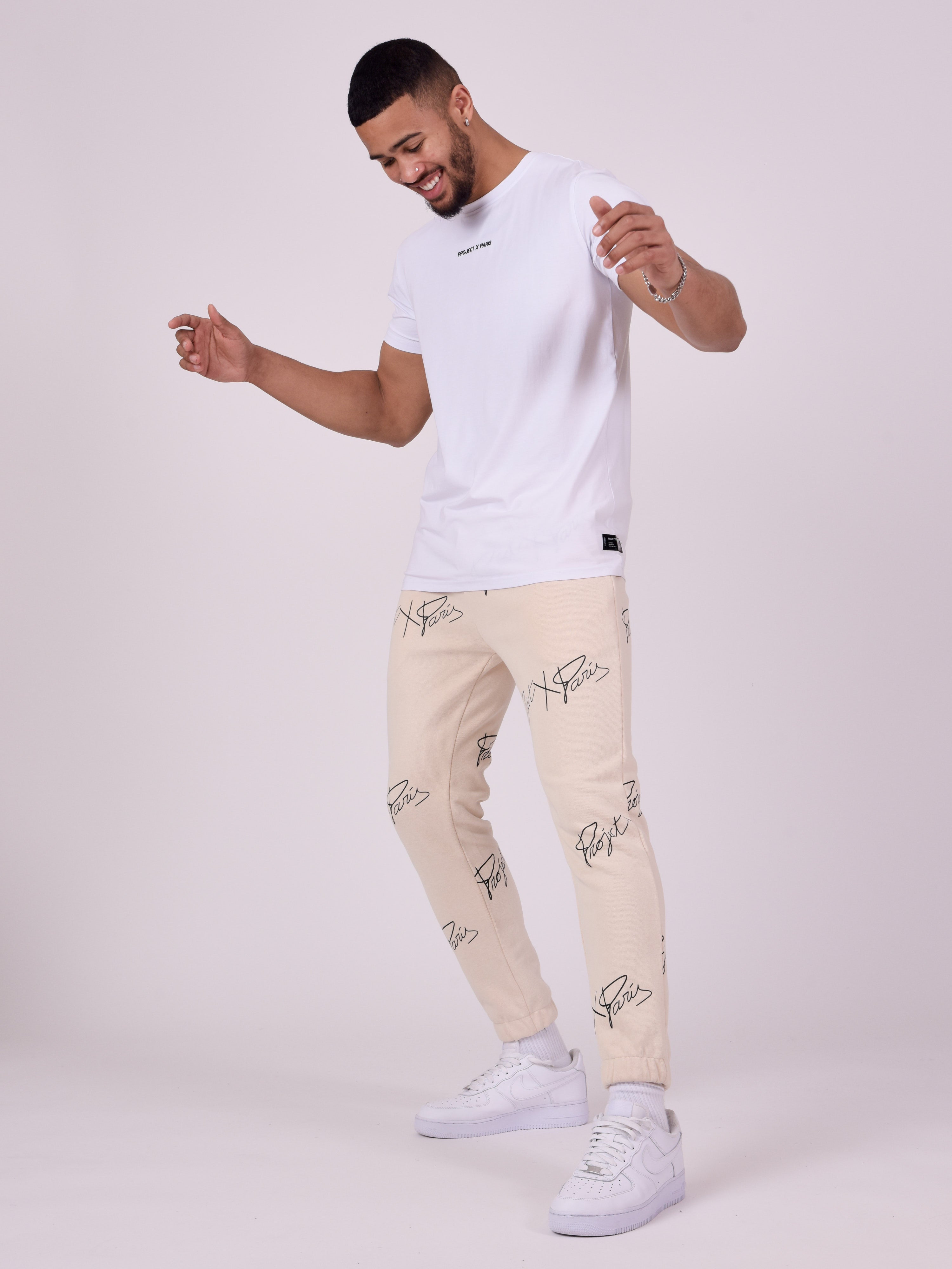 Soft jogpant with all over logo print-5