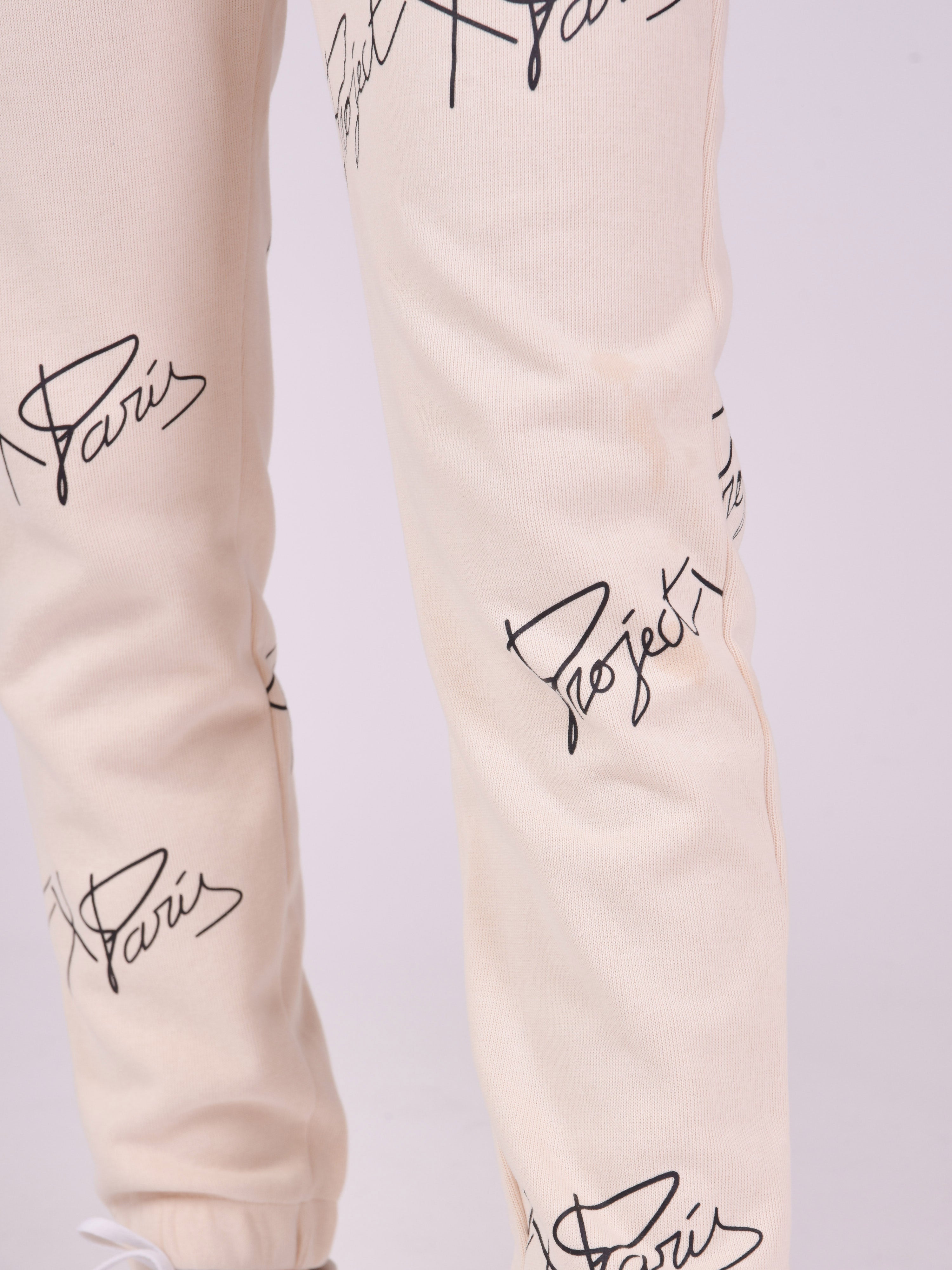 Soft jogpant with all over logo print-9