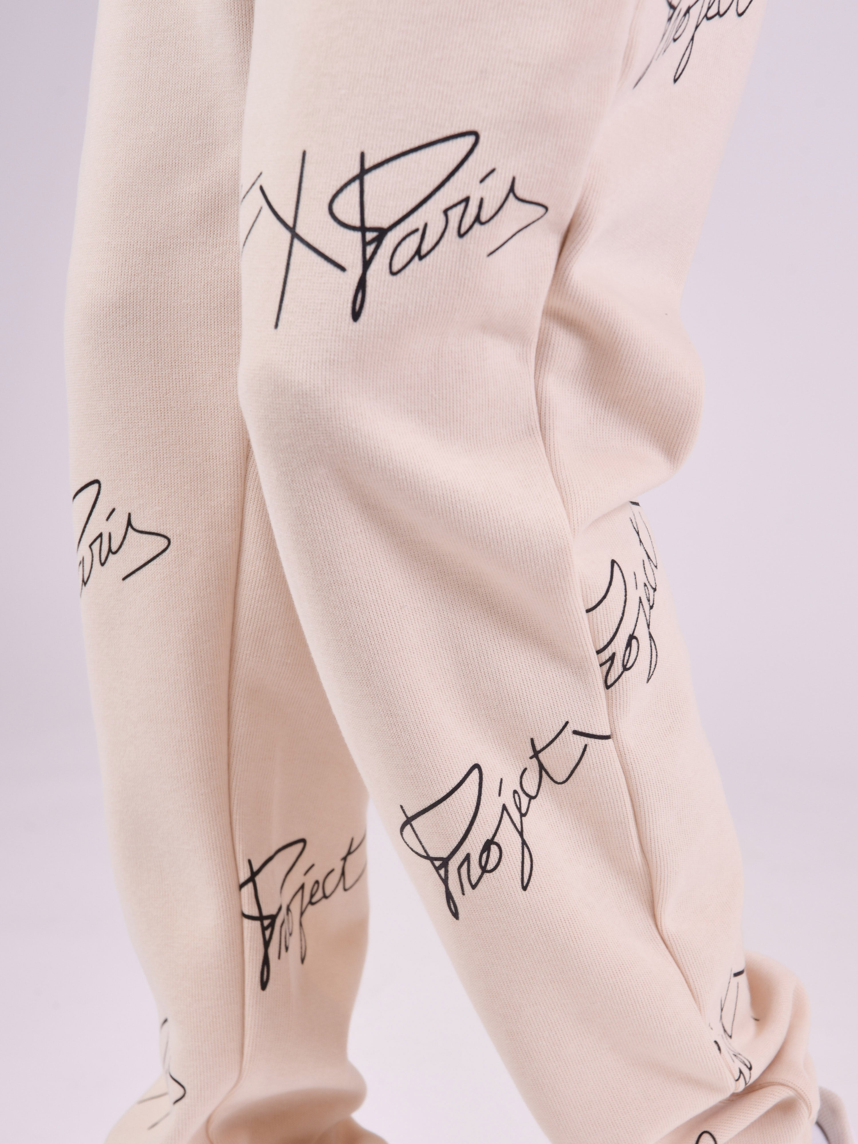 Soft jogpant with all over logo print-6