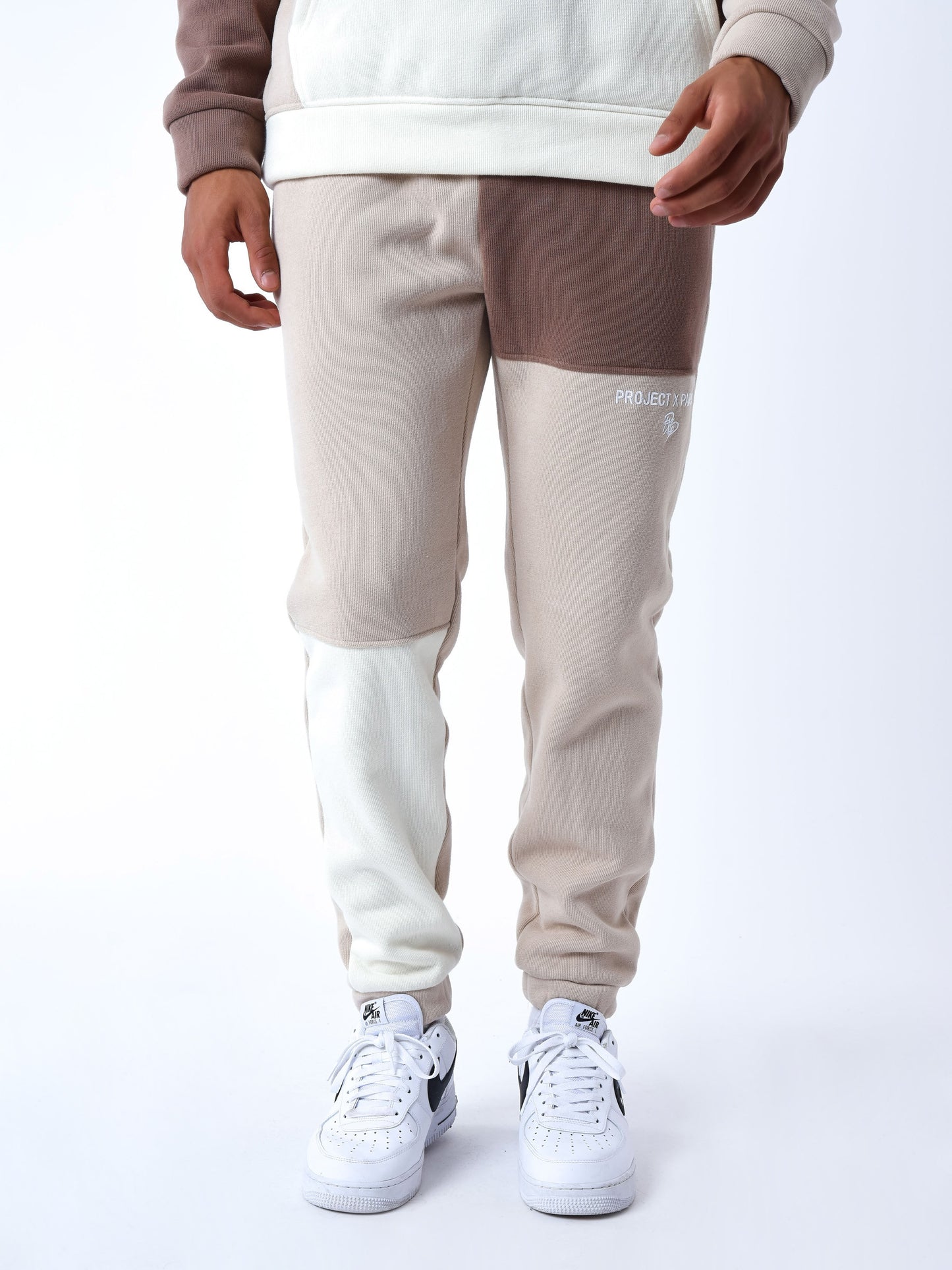 2240166-beige-modelshot