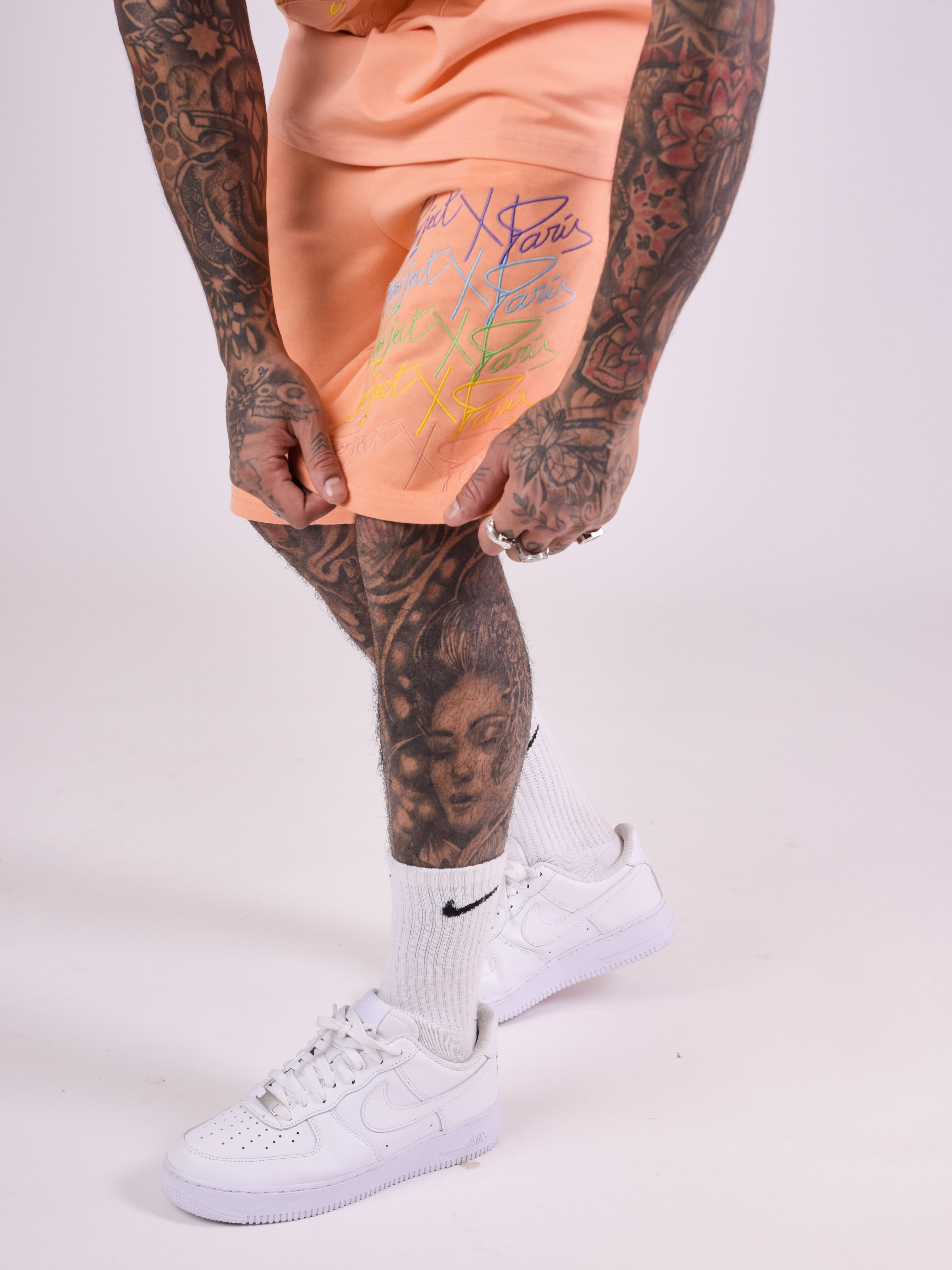 Oversize rainbow logos shorts-5