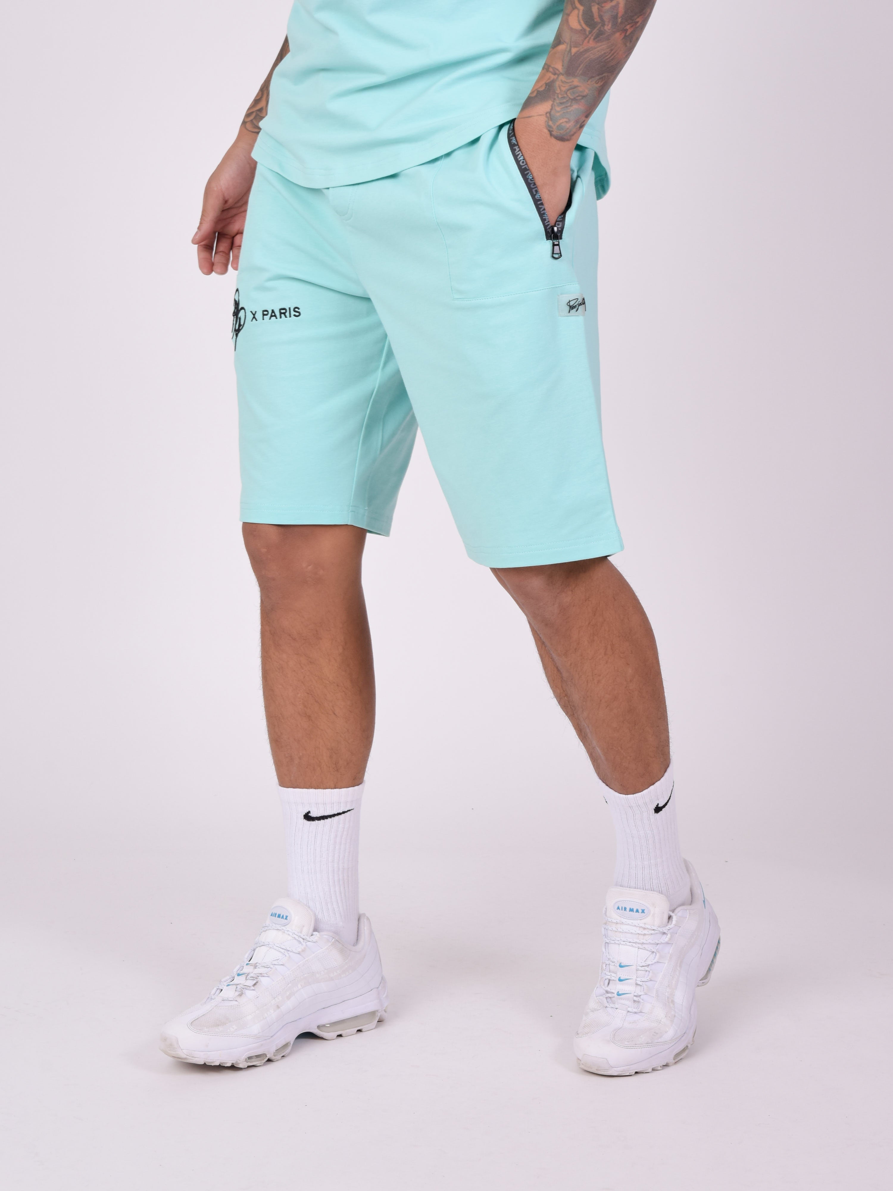 2240218-turquoise