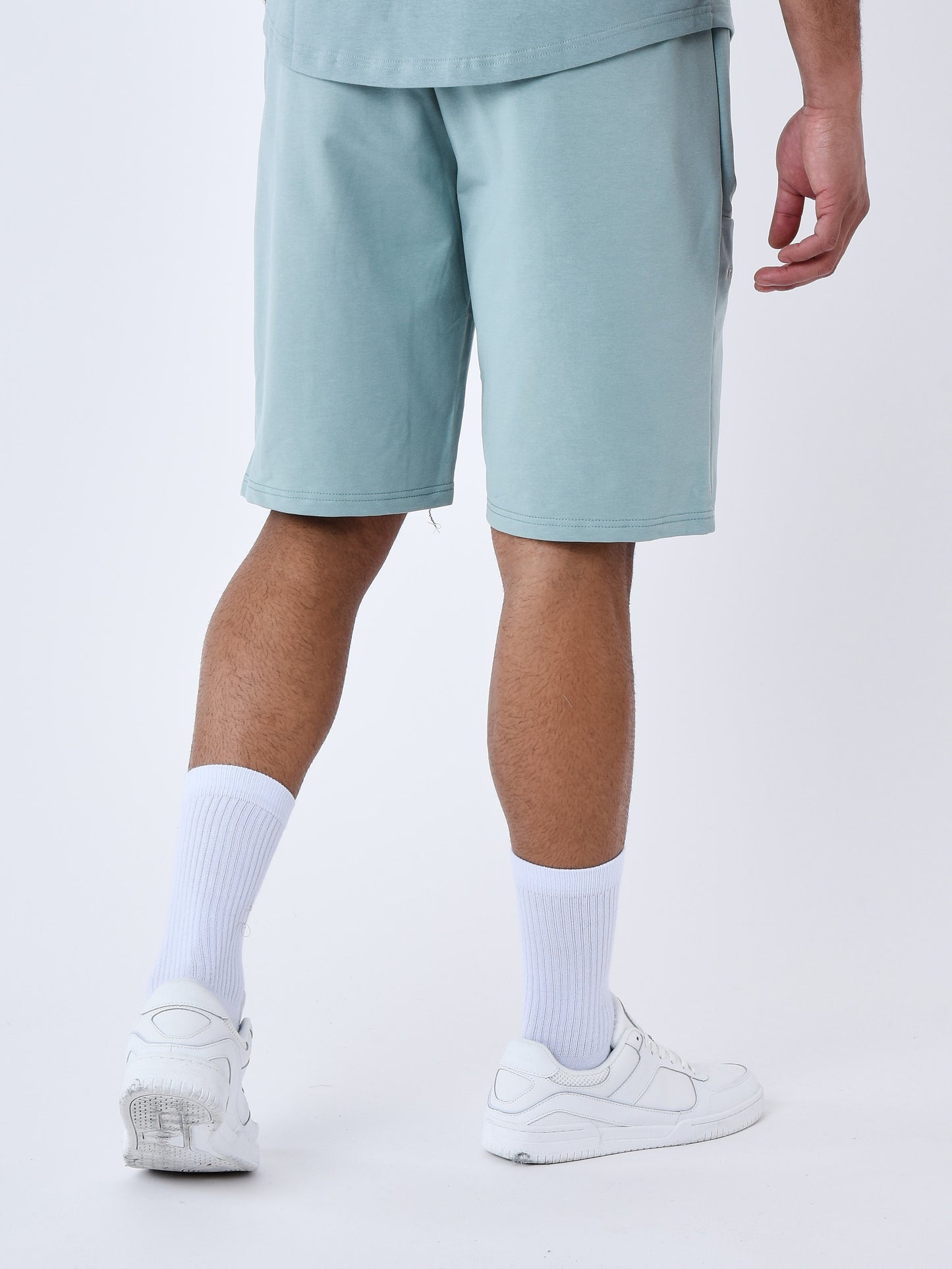2240218-bleu-vert-modelshot