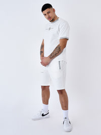 2240218-blanc-casse-modelshot
