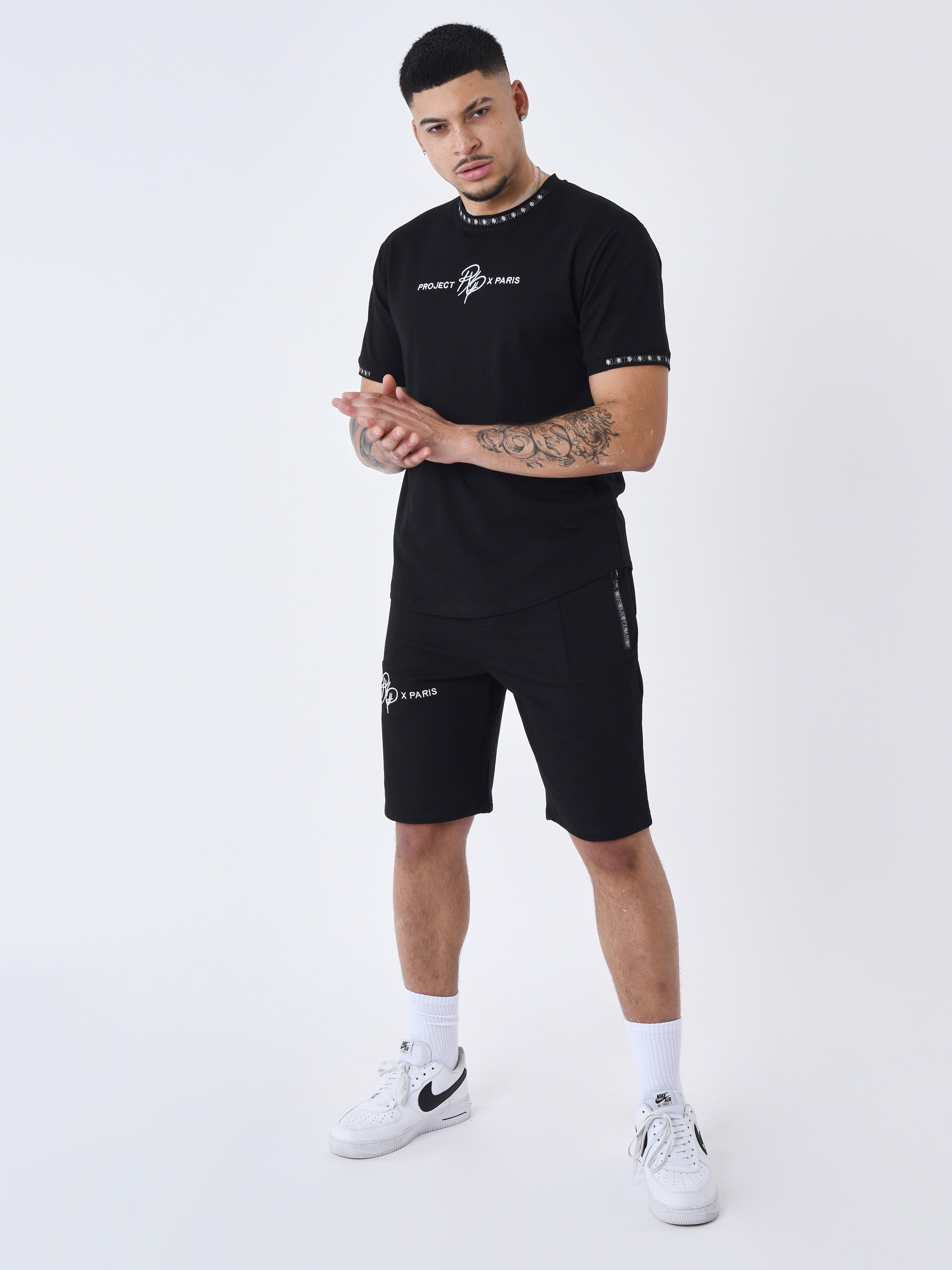 Plain shorts with logo band-8