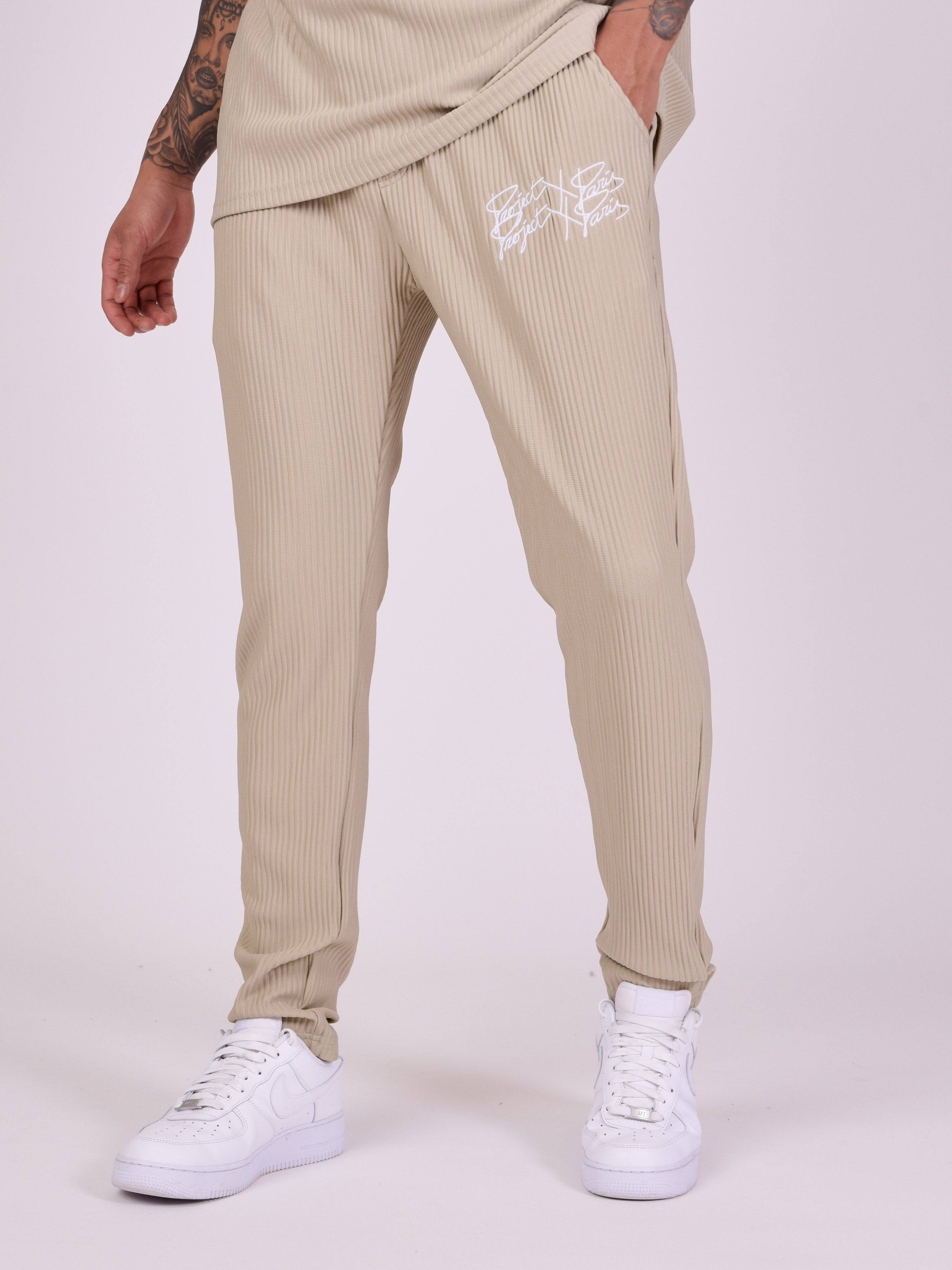 Textured fabric trousers-2