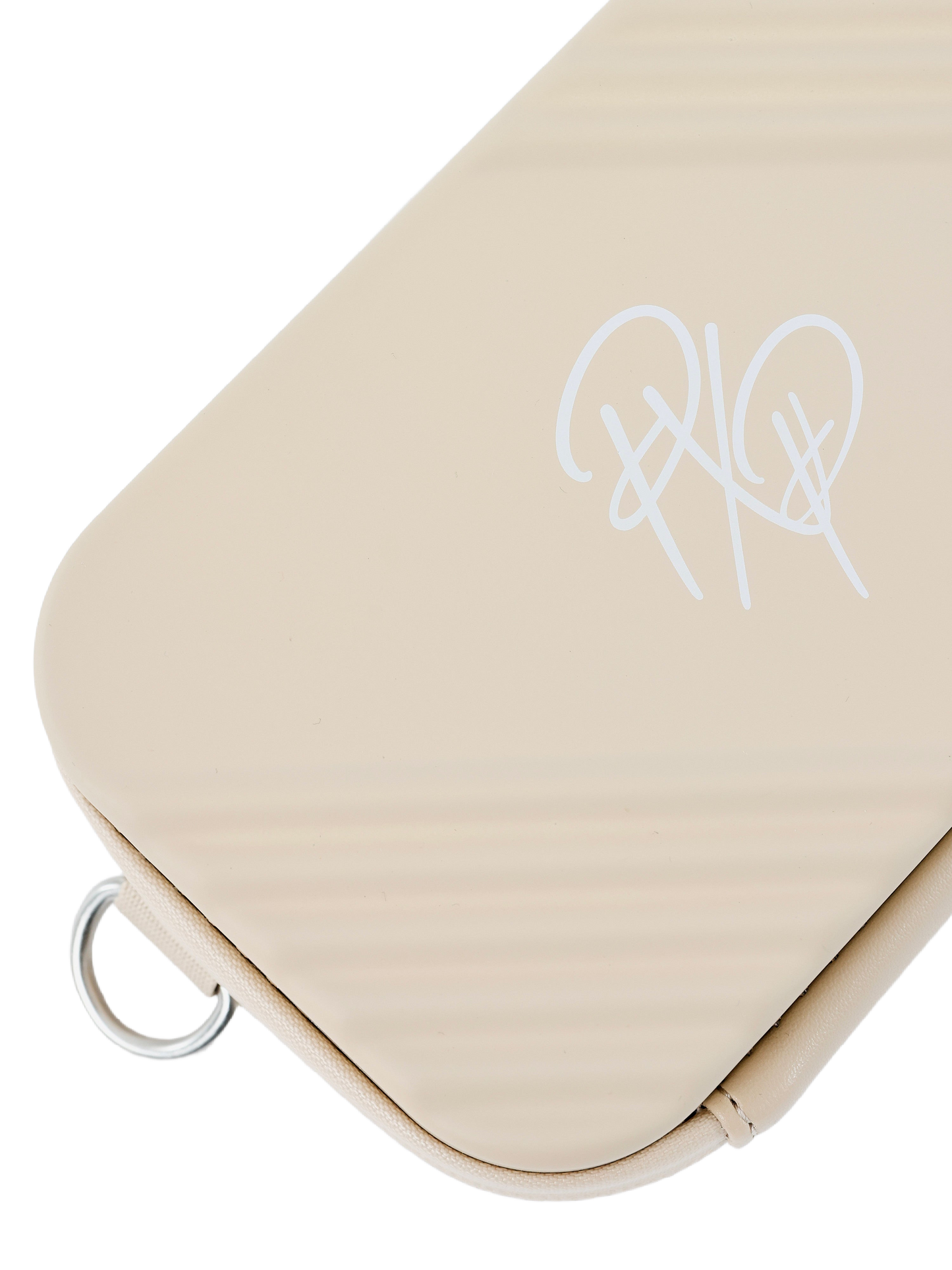 pochette-rigide-beige-packshot-backgroundremoved