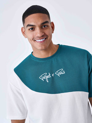 2310003-vert-modelshot
