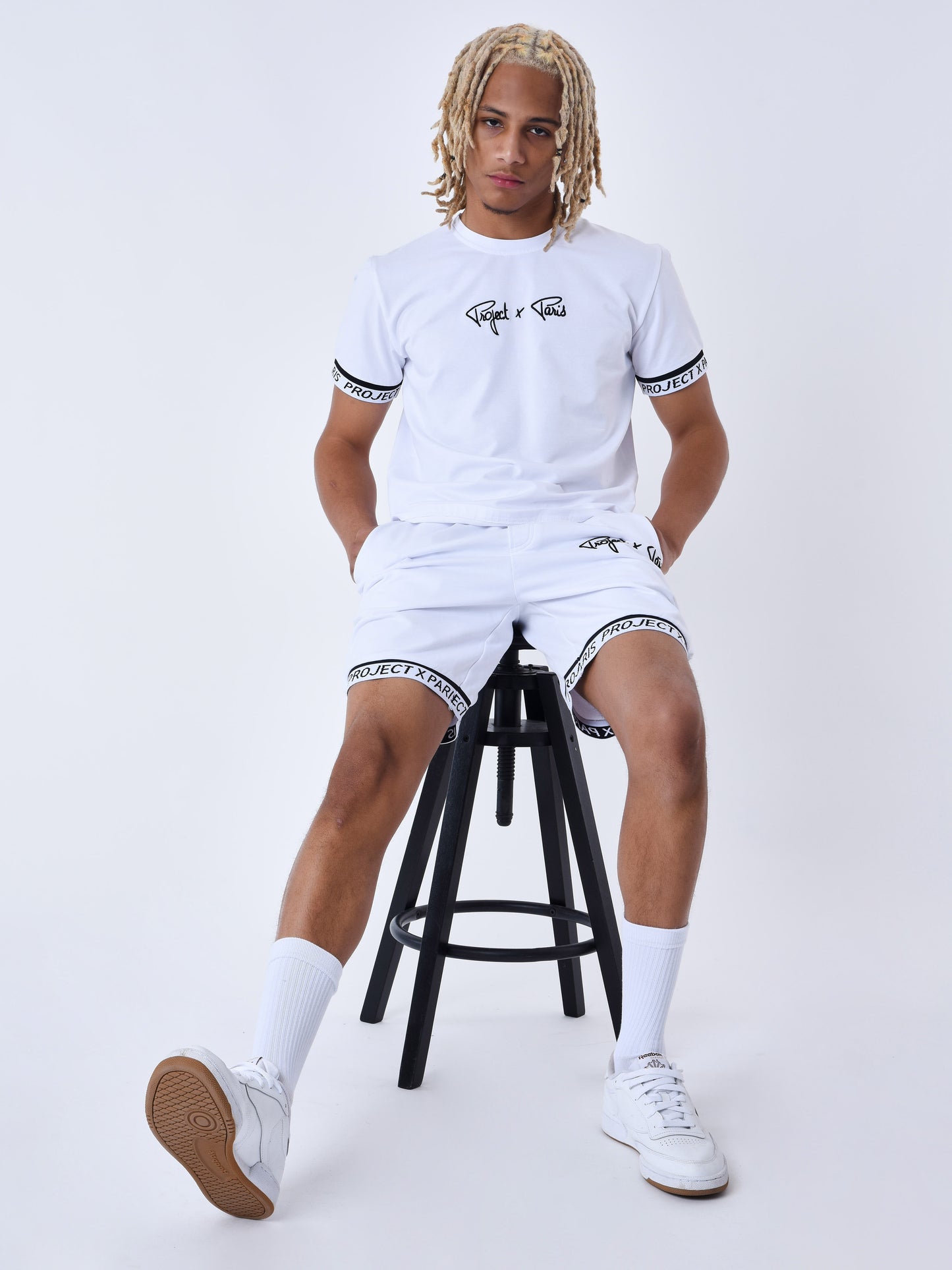 2310022-blanc-modelshot