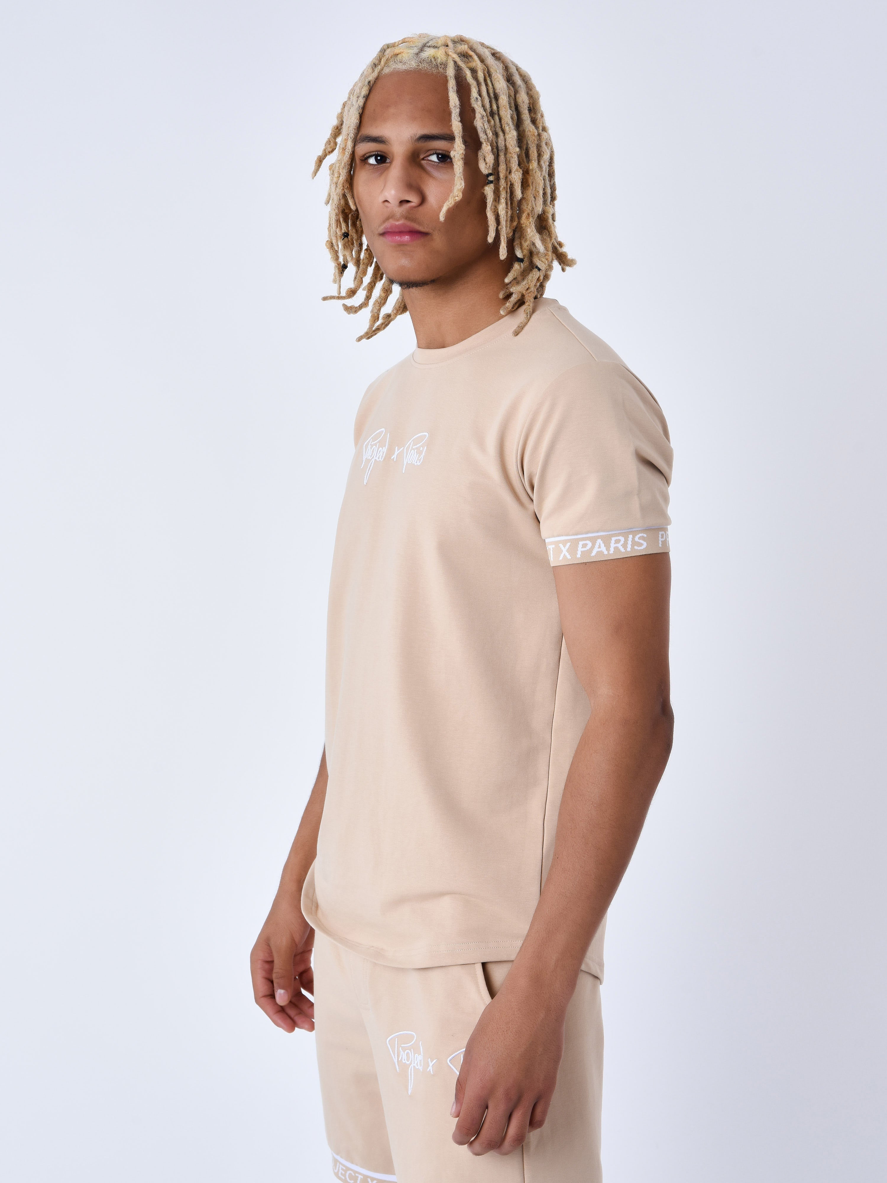 2310022-beige