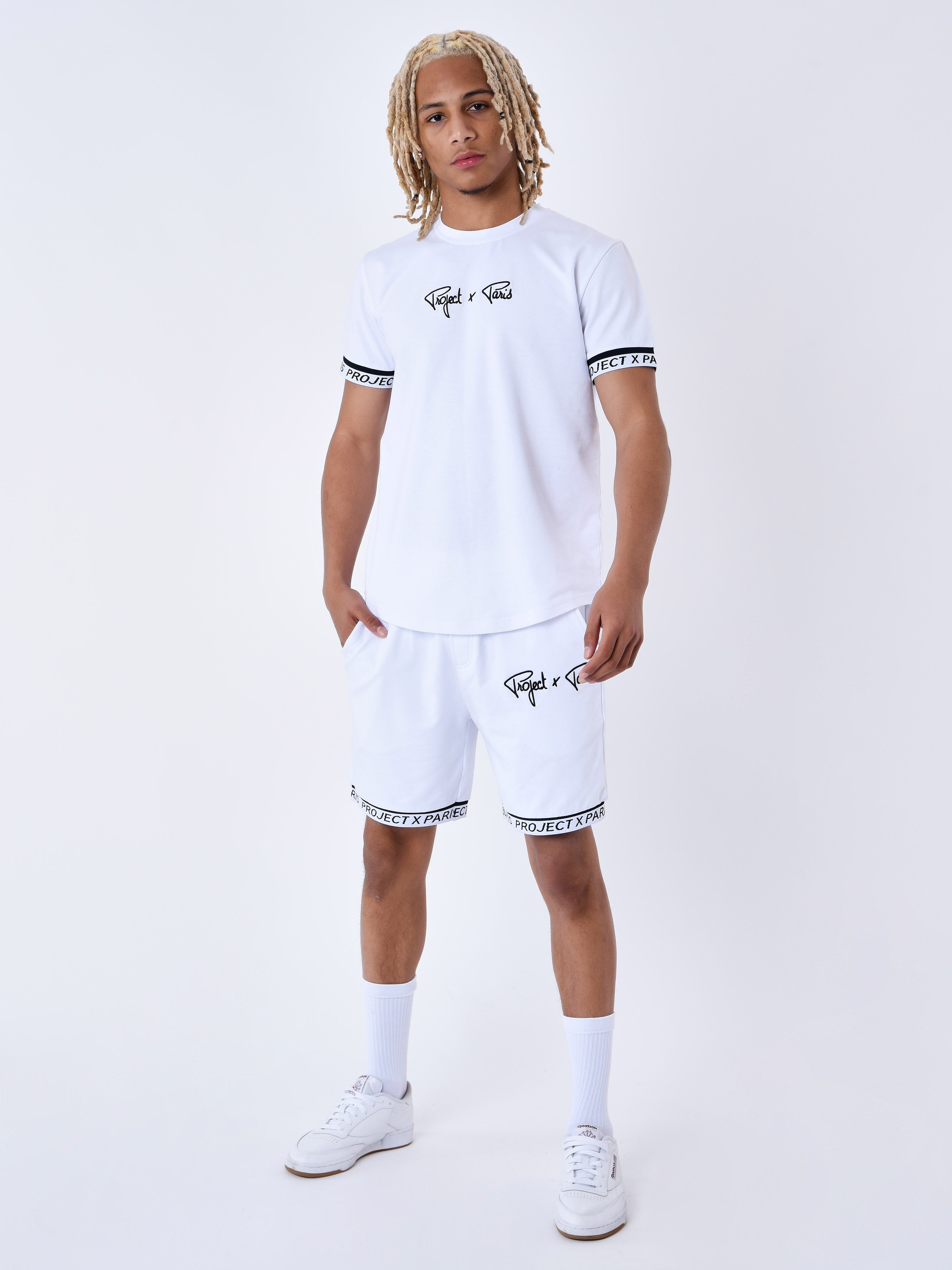 2310022-blanc-modelshot