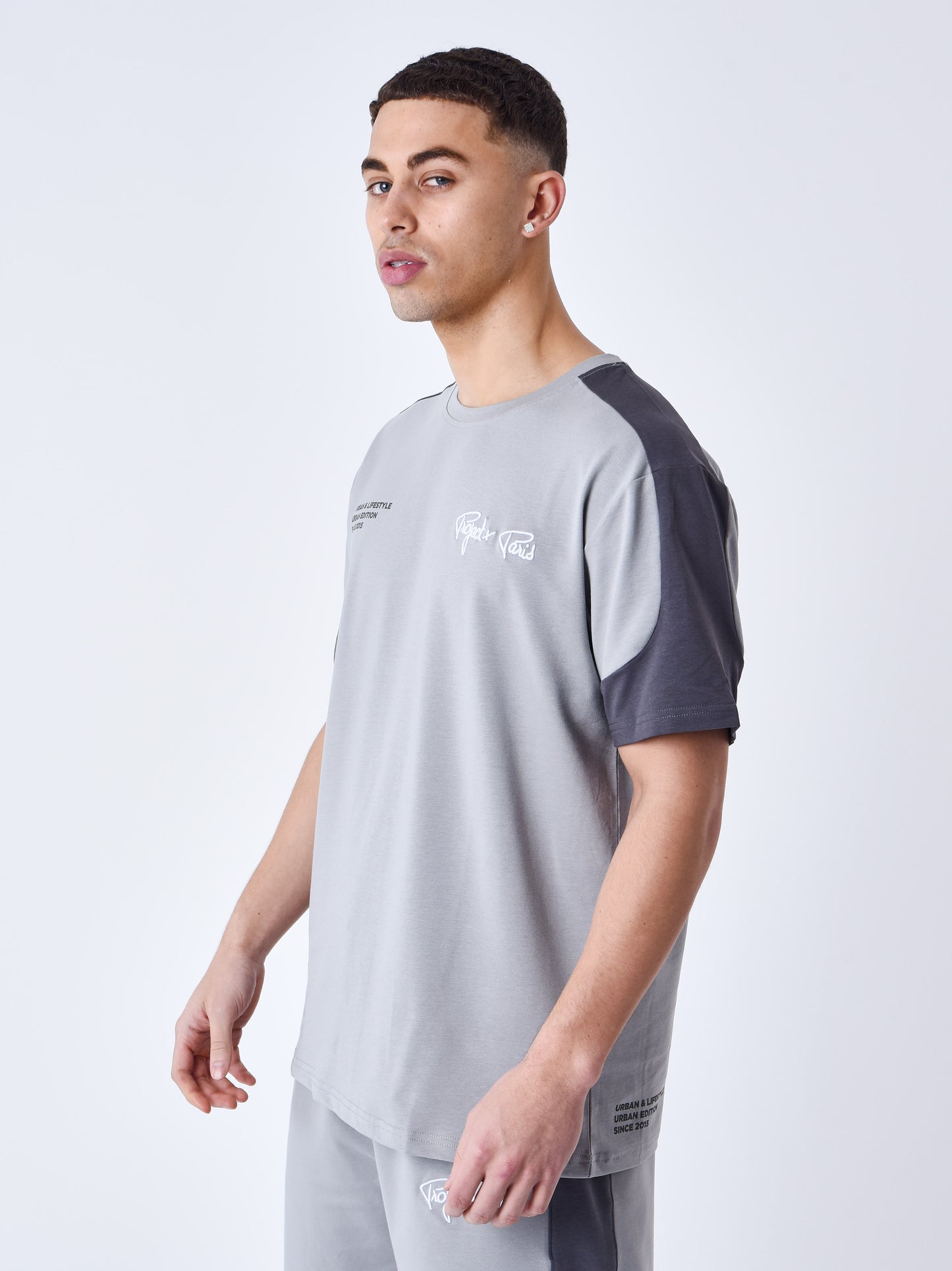 2310023-gris-clair