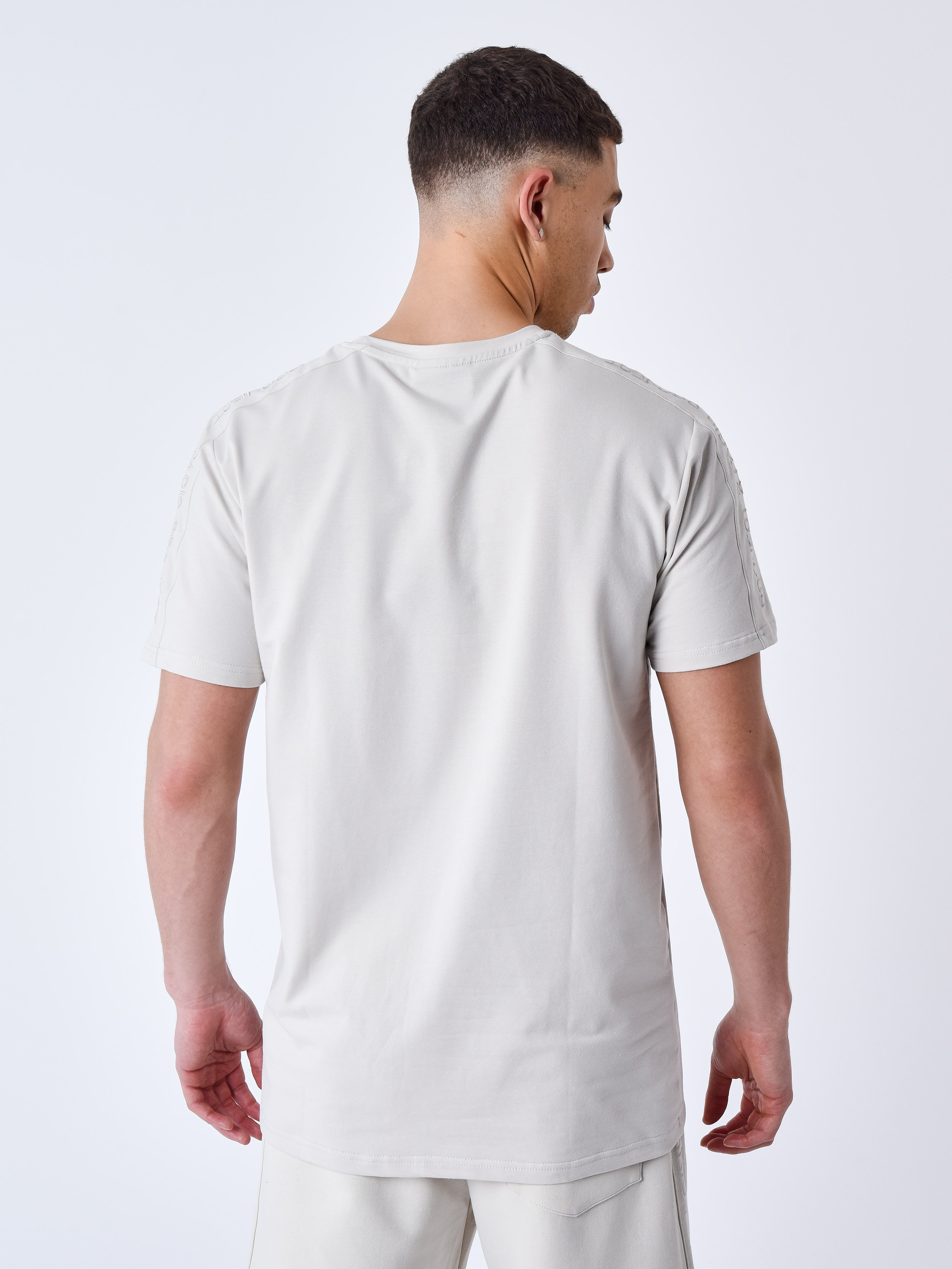 Embroidered logo shoulder stripe T-shirt-6