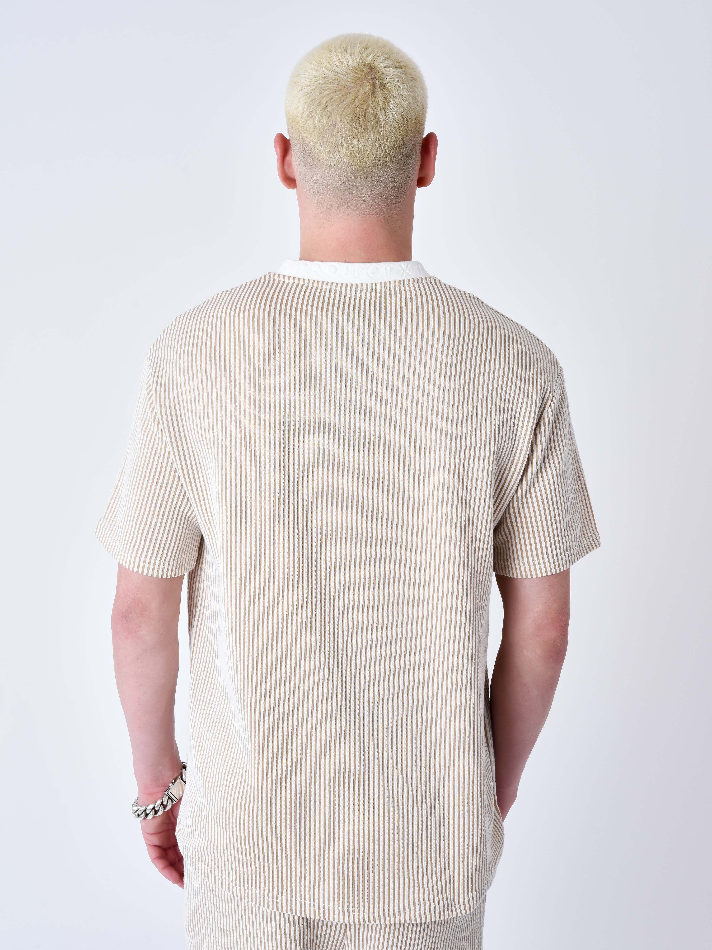 2310031-beige-modelshot
