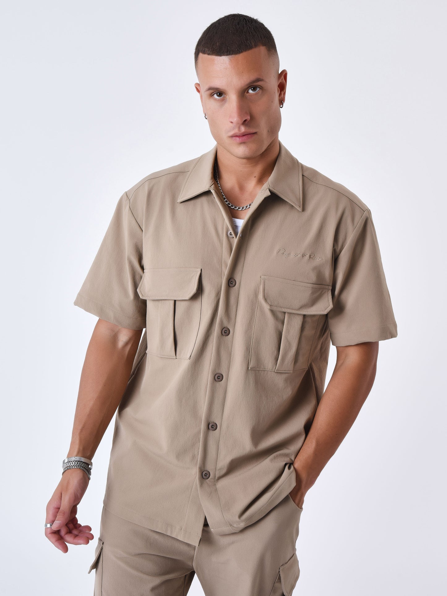 2310034-beige