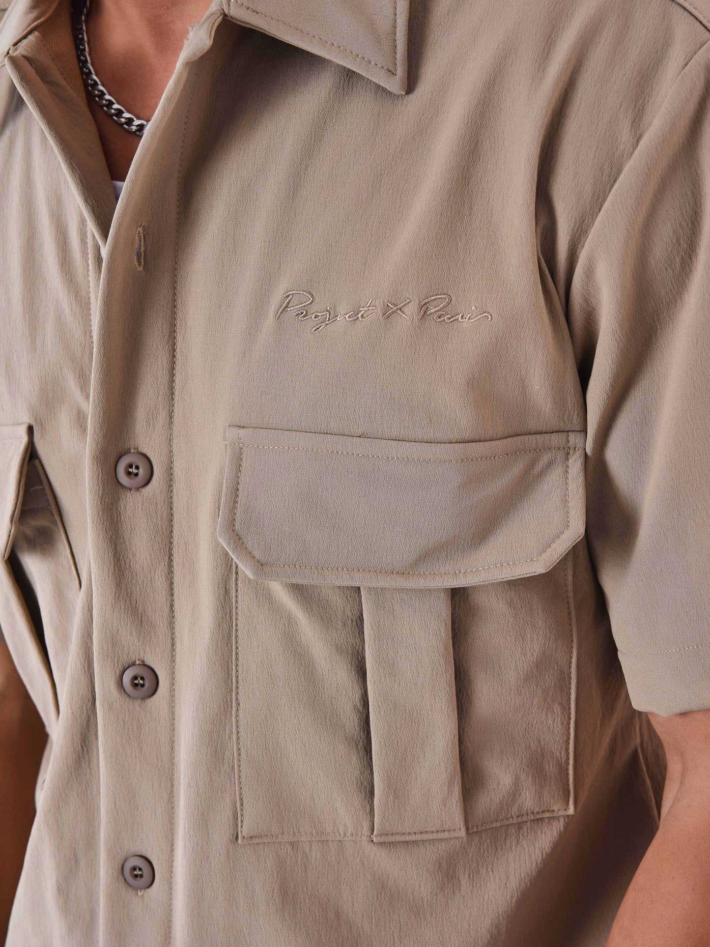 2310034-beige