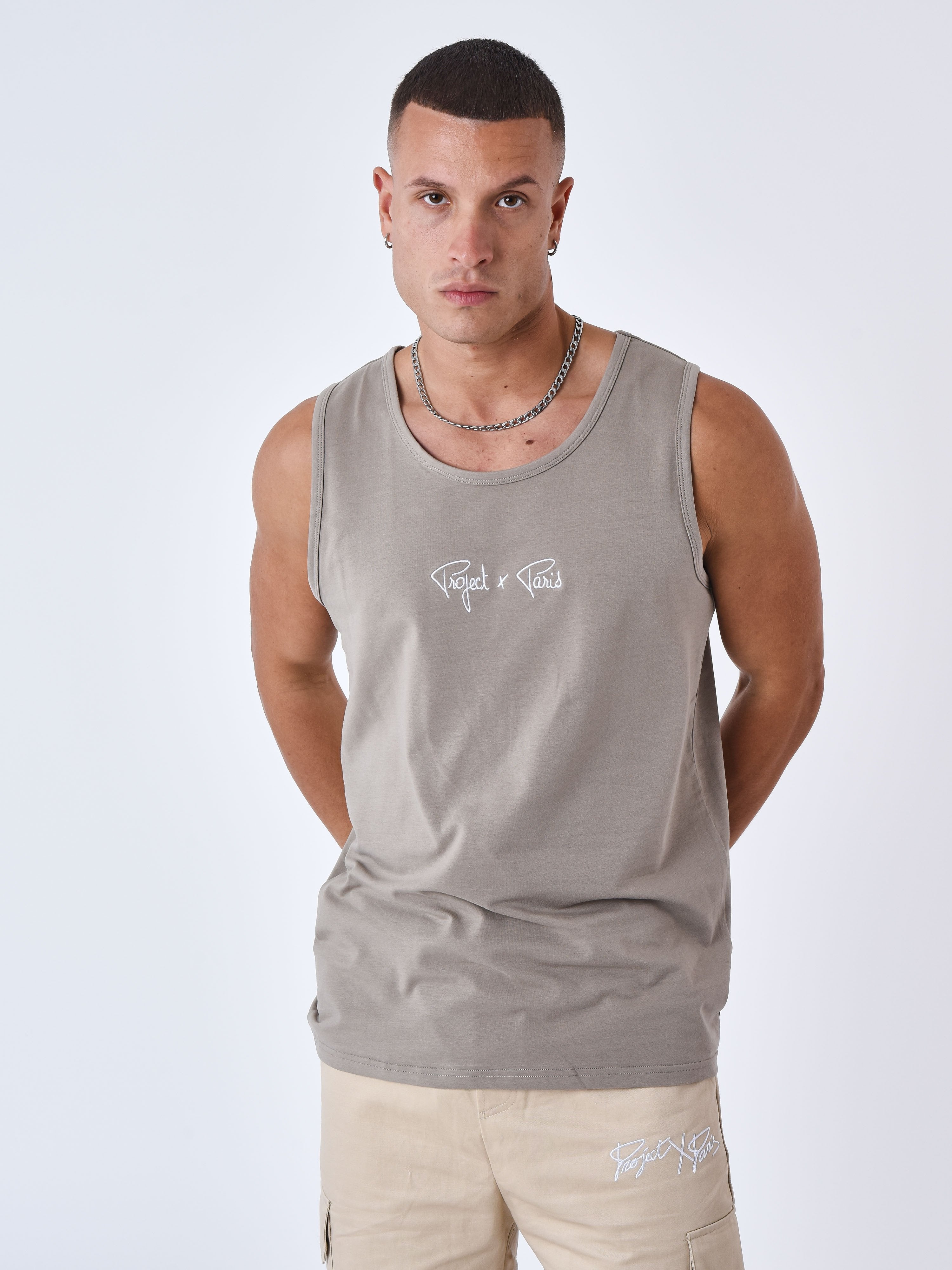 2310046-taupe