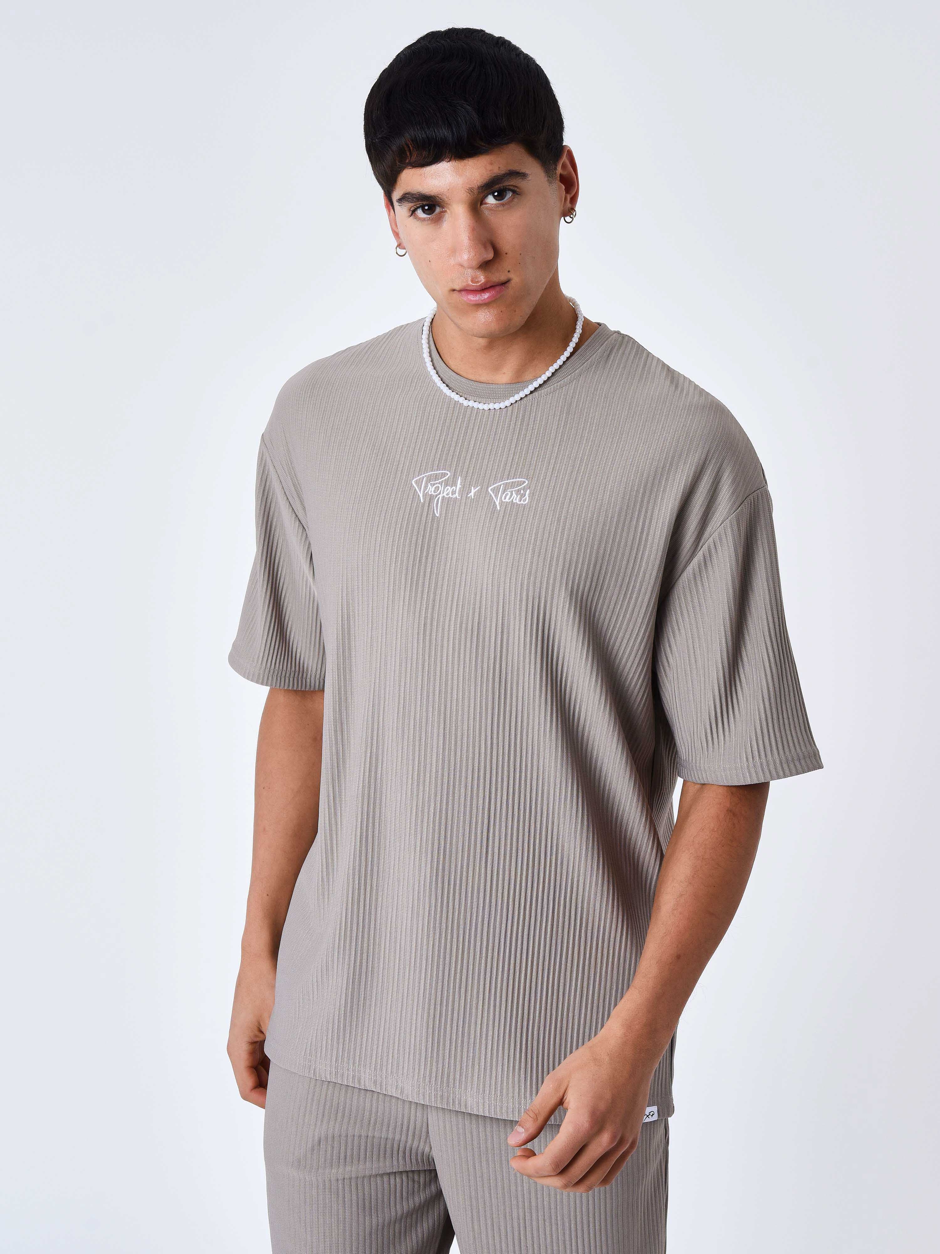 Textured plain T-shirt-2
