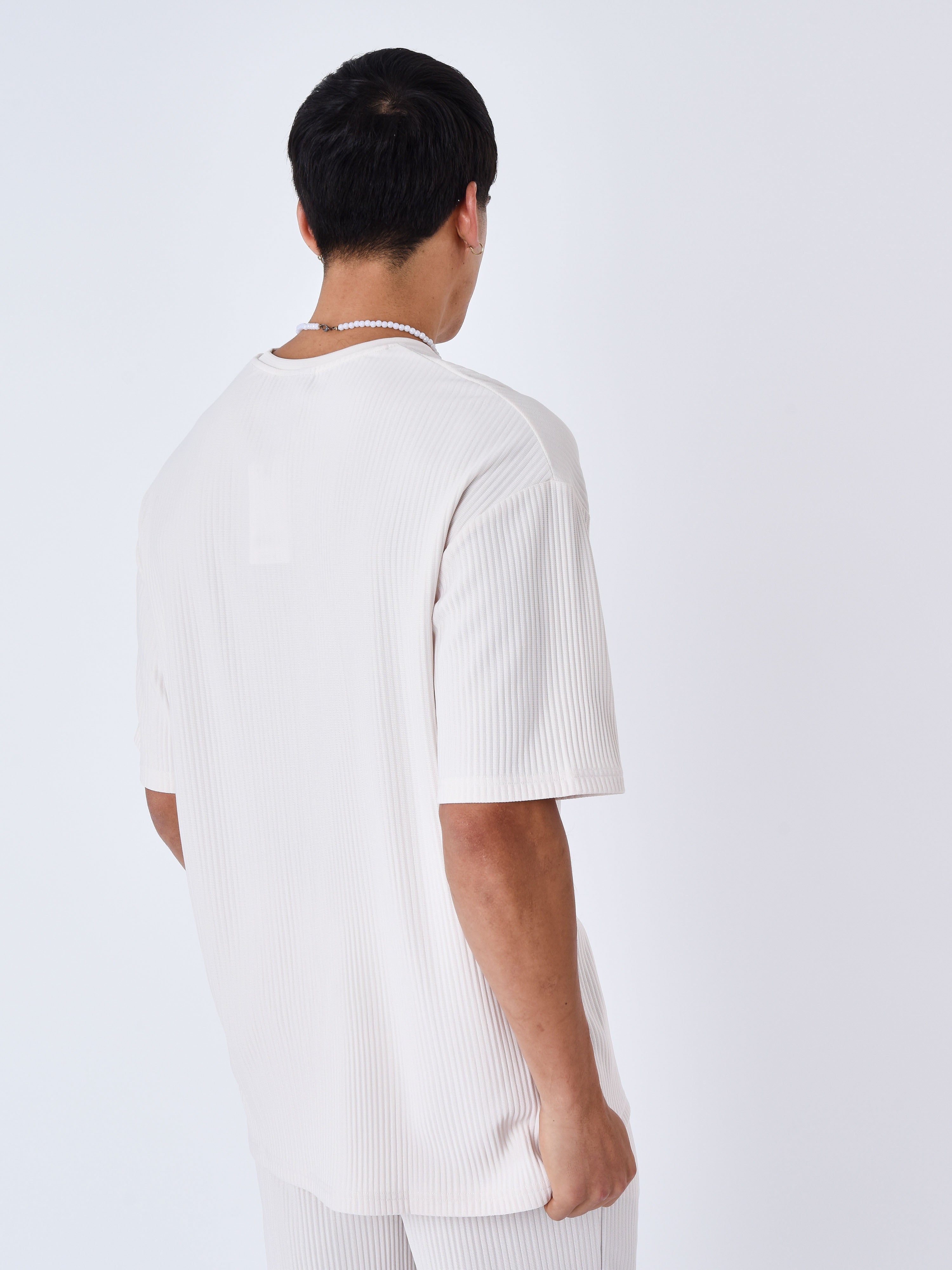 Textured plain T-shirt-5
