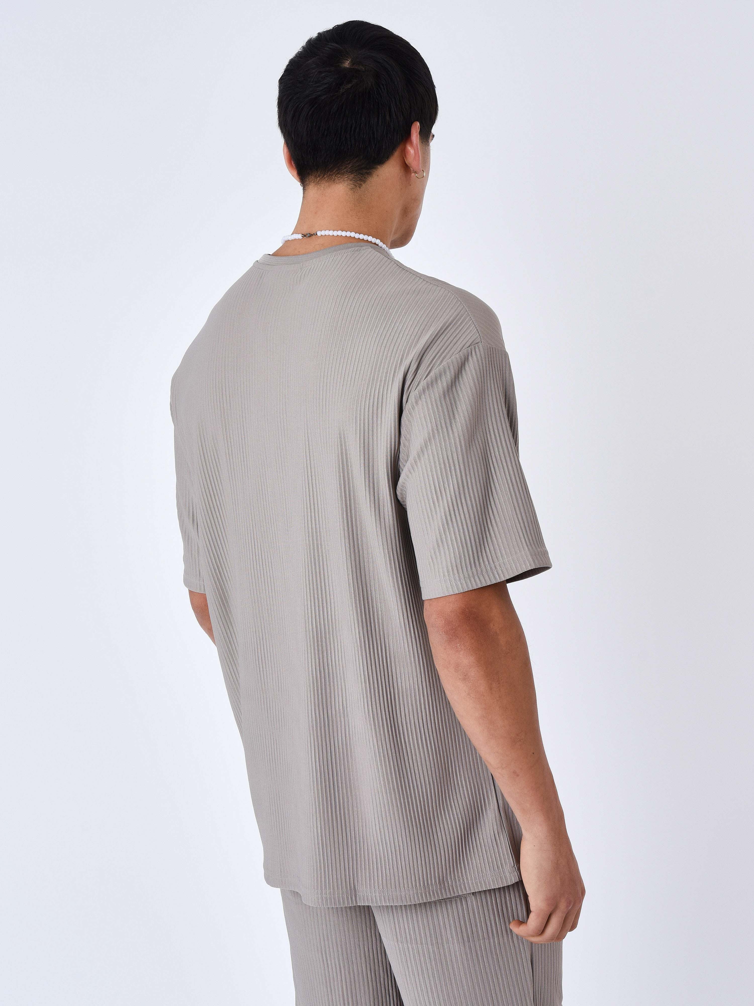 Textured plain T-shirt-5
