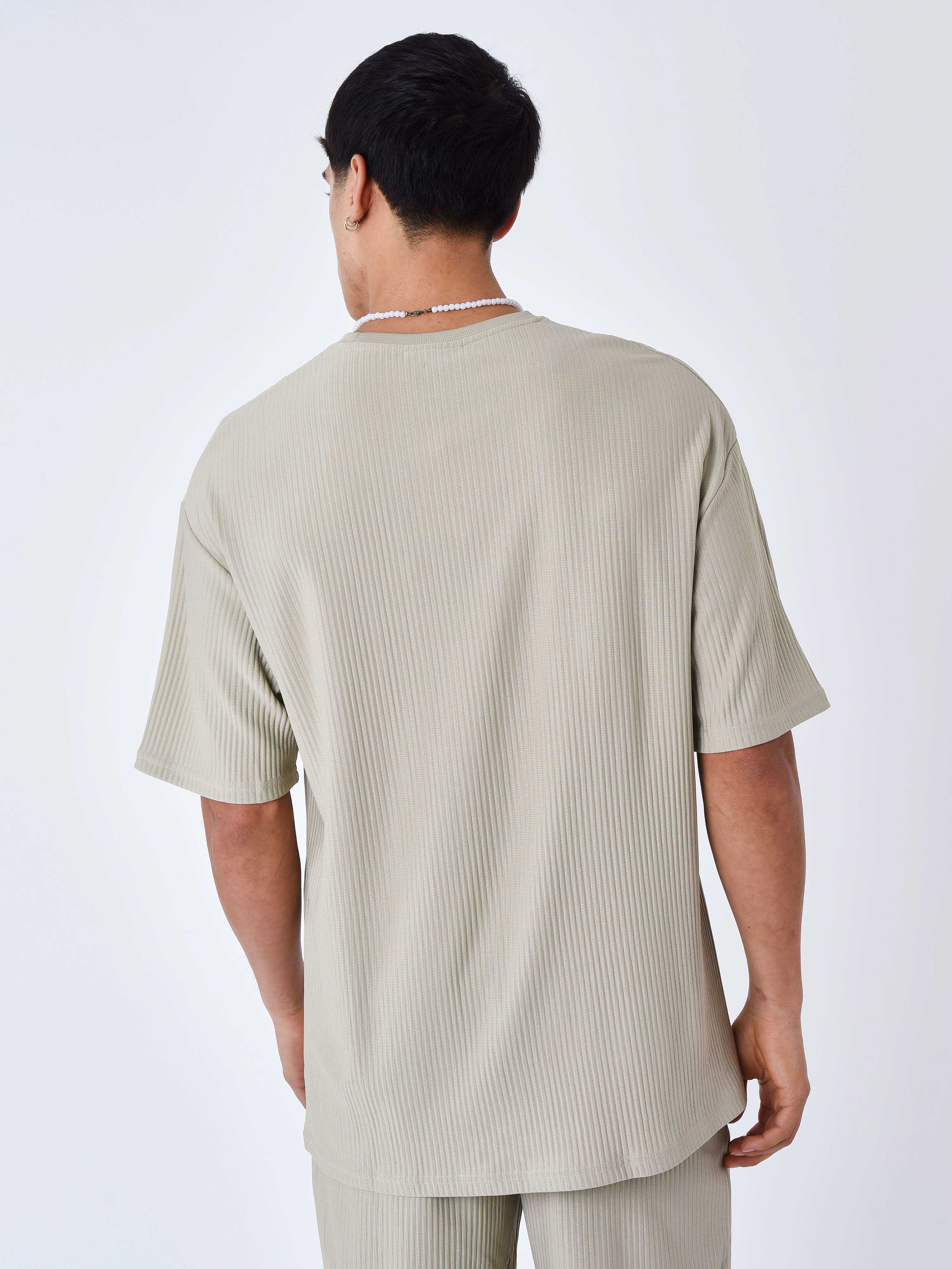 Textured plain T-shirt-5