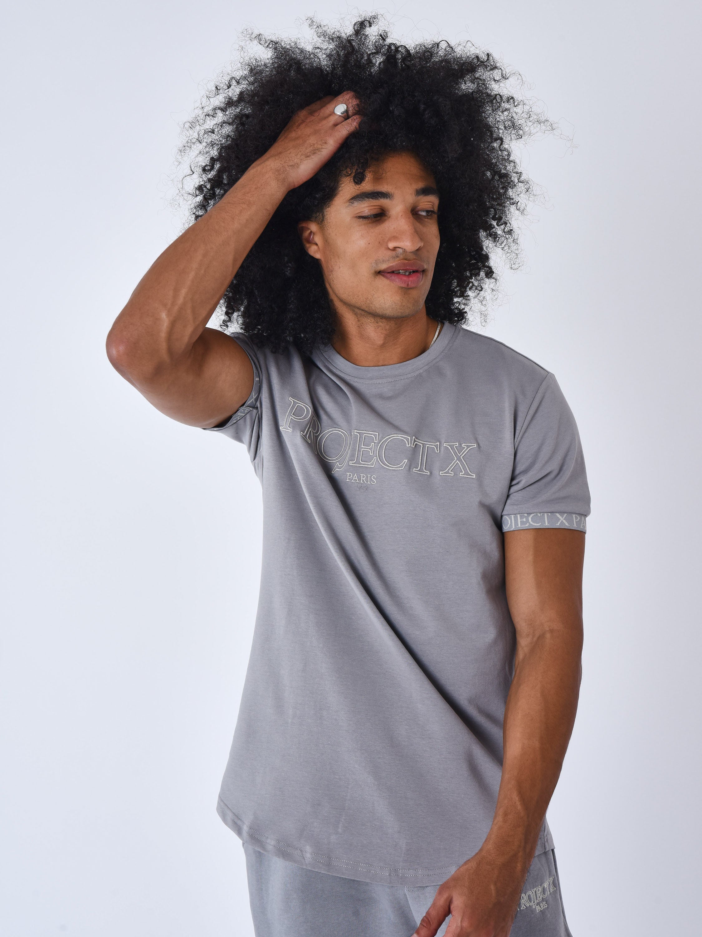 T-shirt broderie Contour-8
