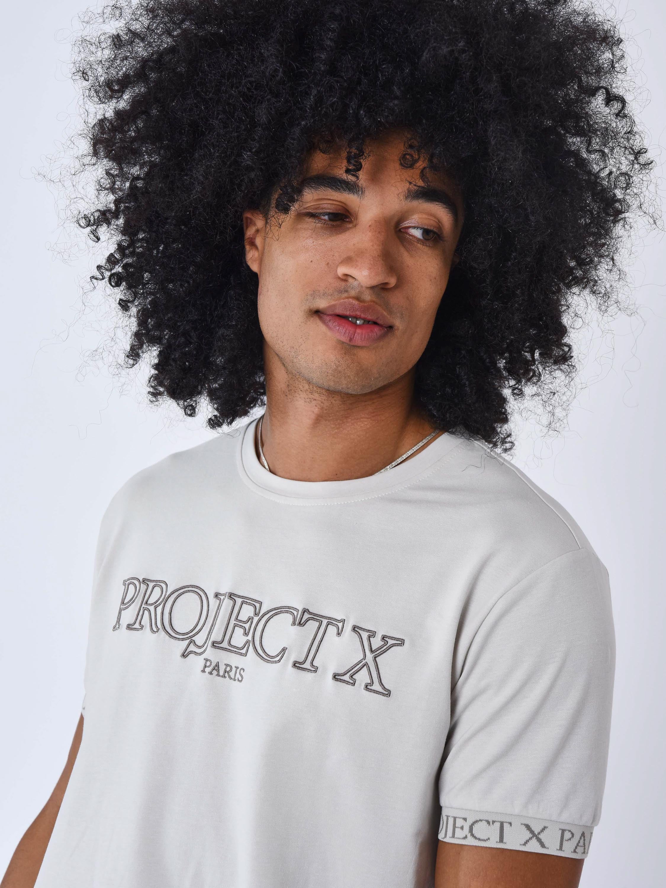 T-shirt broderie Contour-3