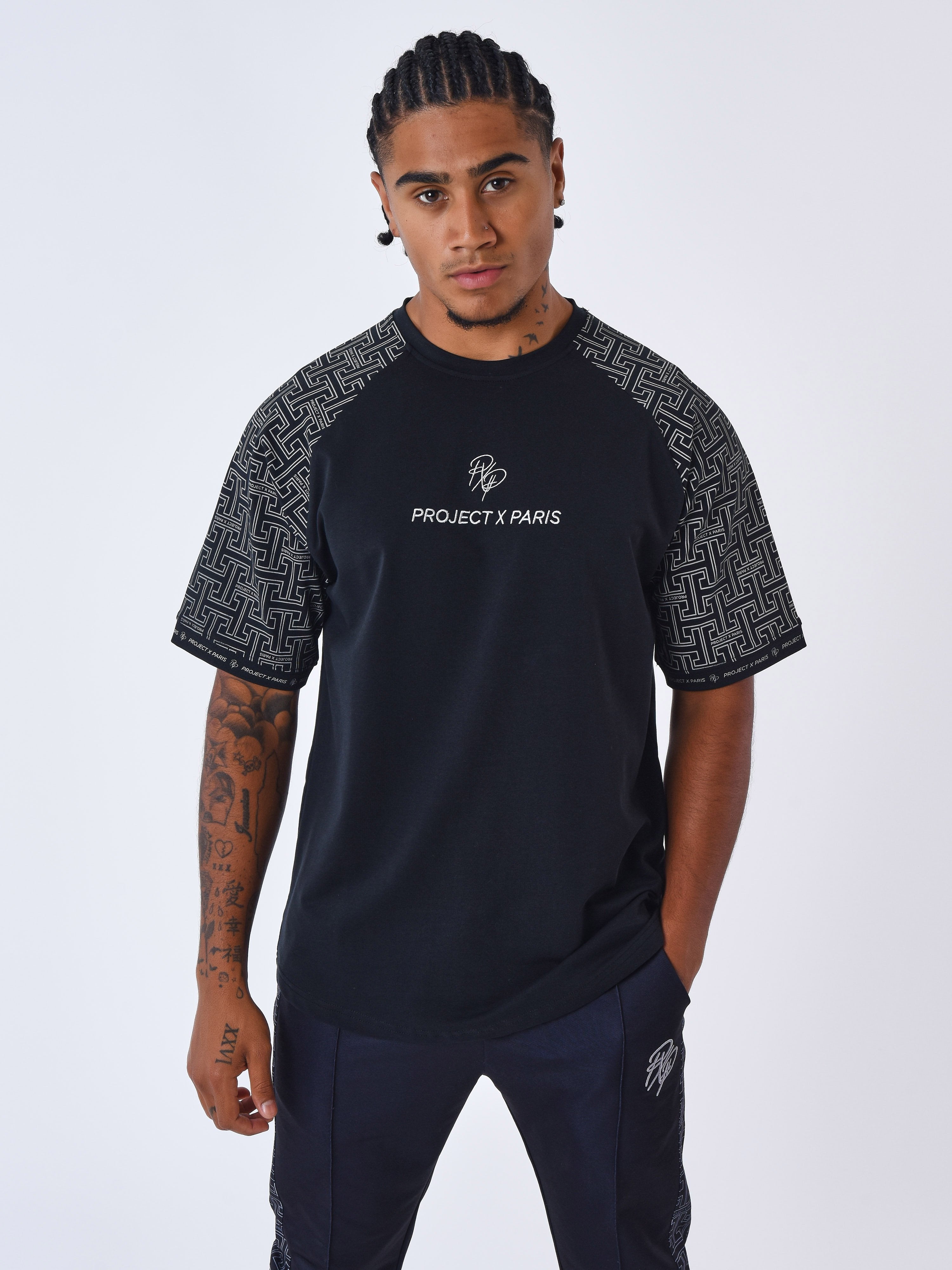 All over labyrinth sleeve T-shirt-1