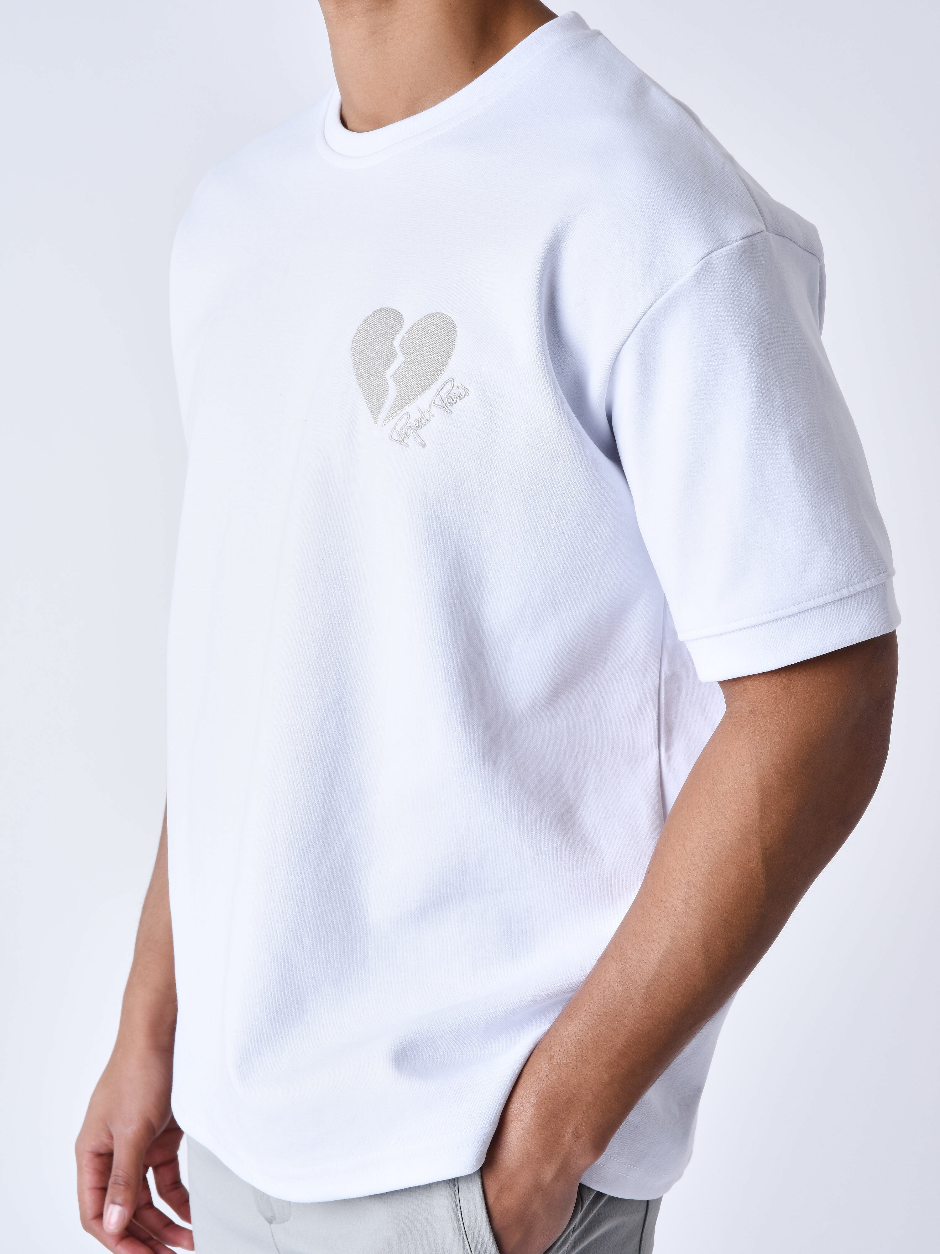 Thick broken heart T-shirt-4