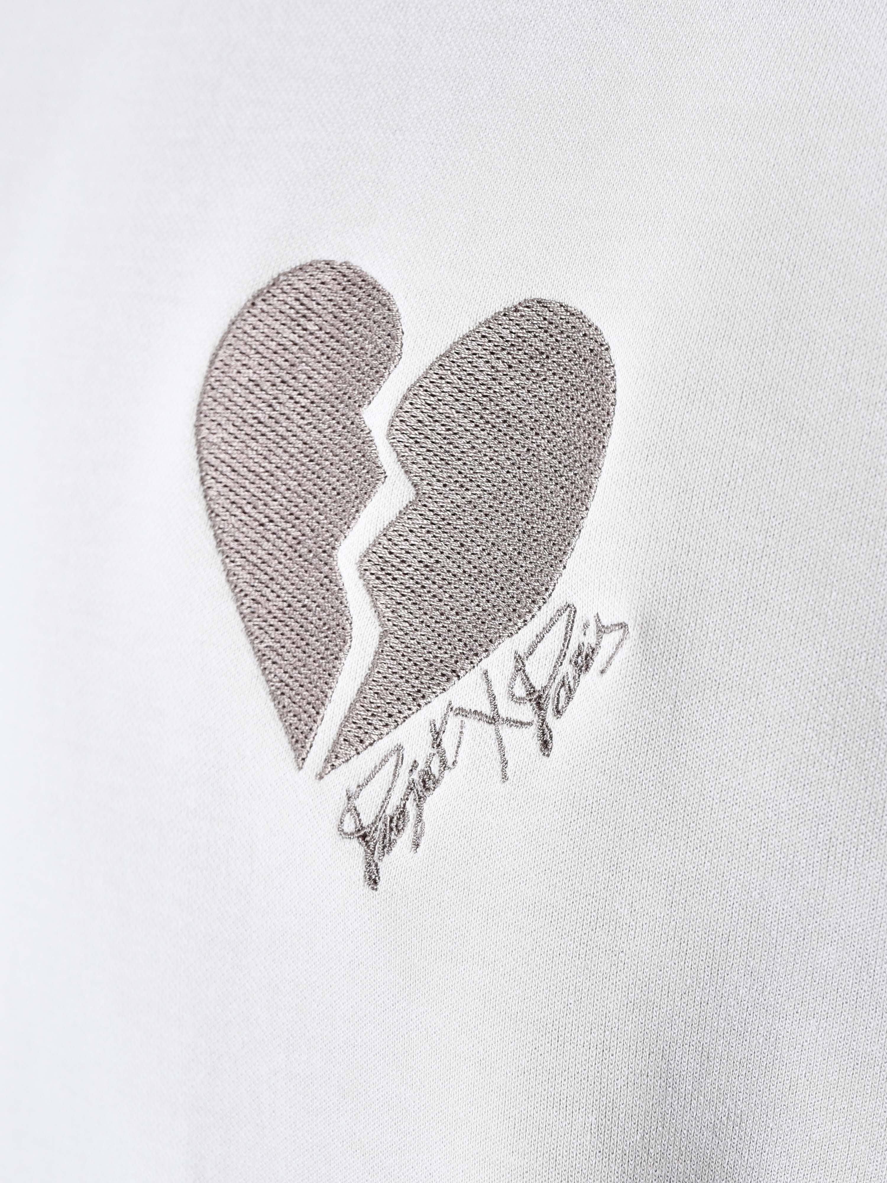 Thick broken heart T-shirt-5
