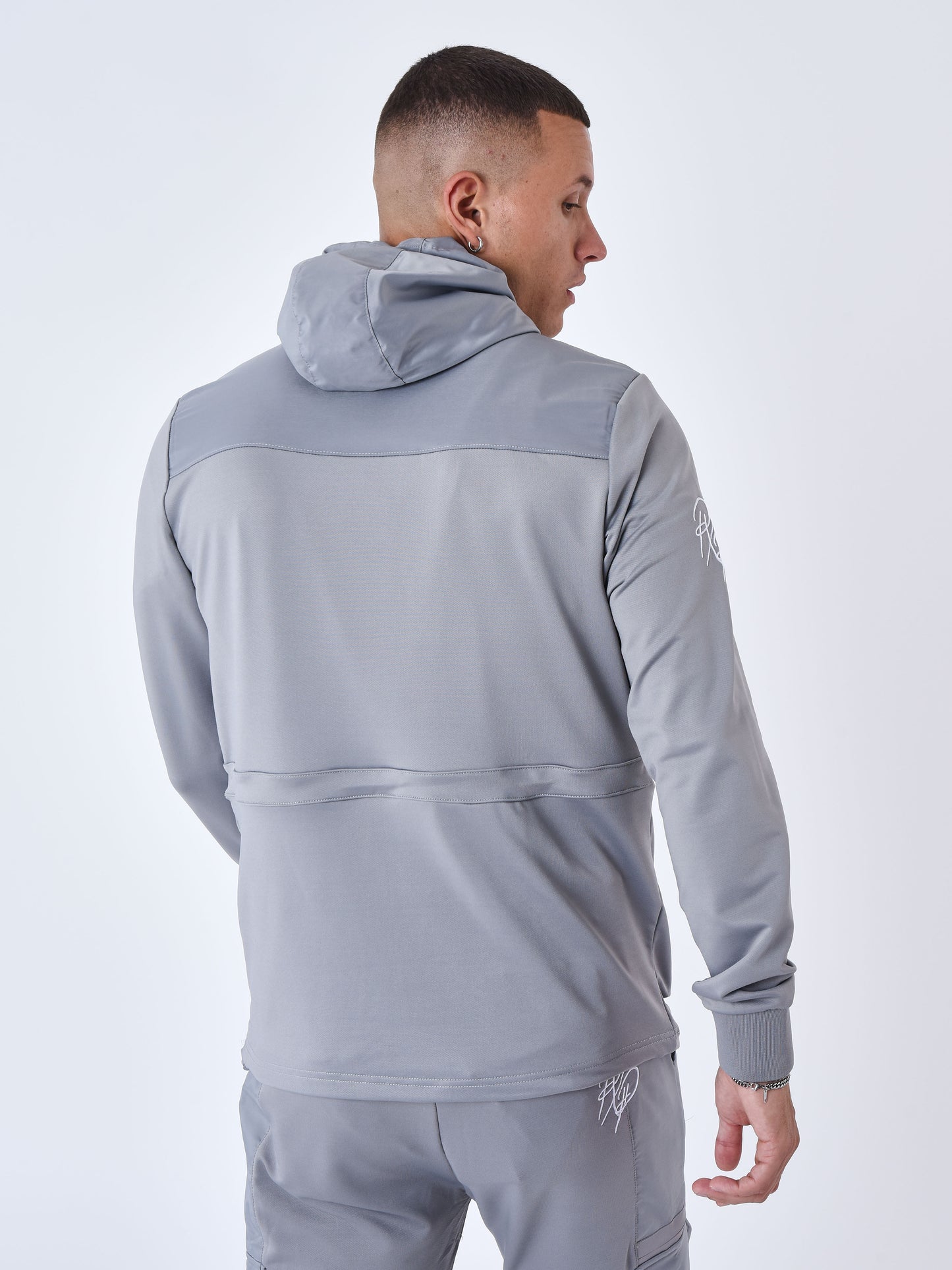 2322010-gris-clair
