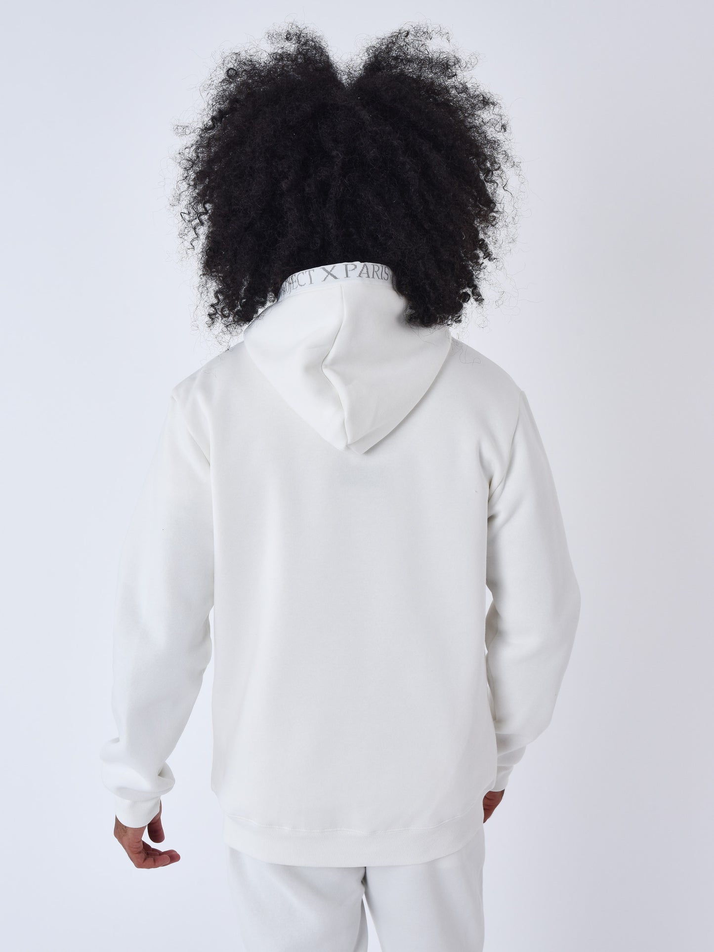 2322030-blanc-casse