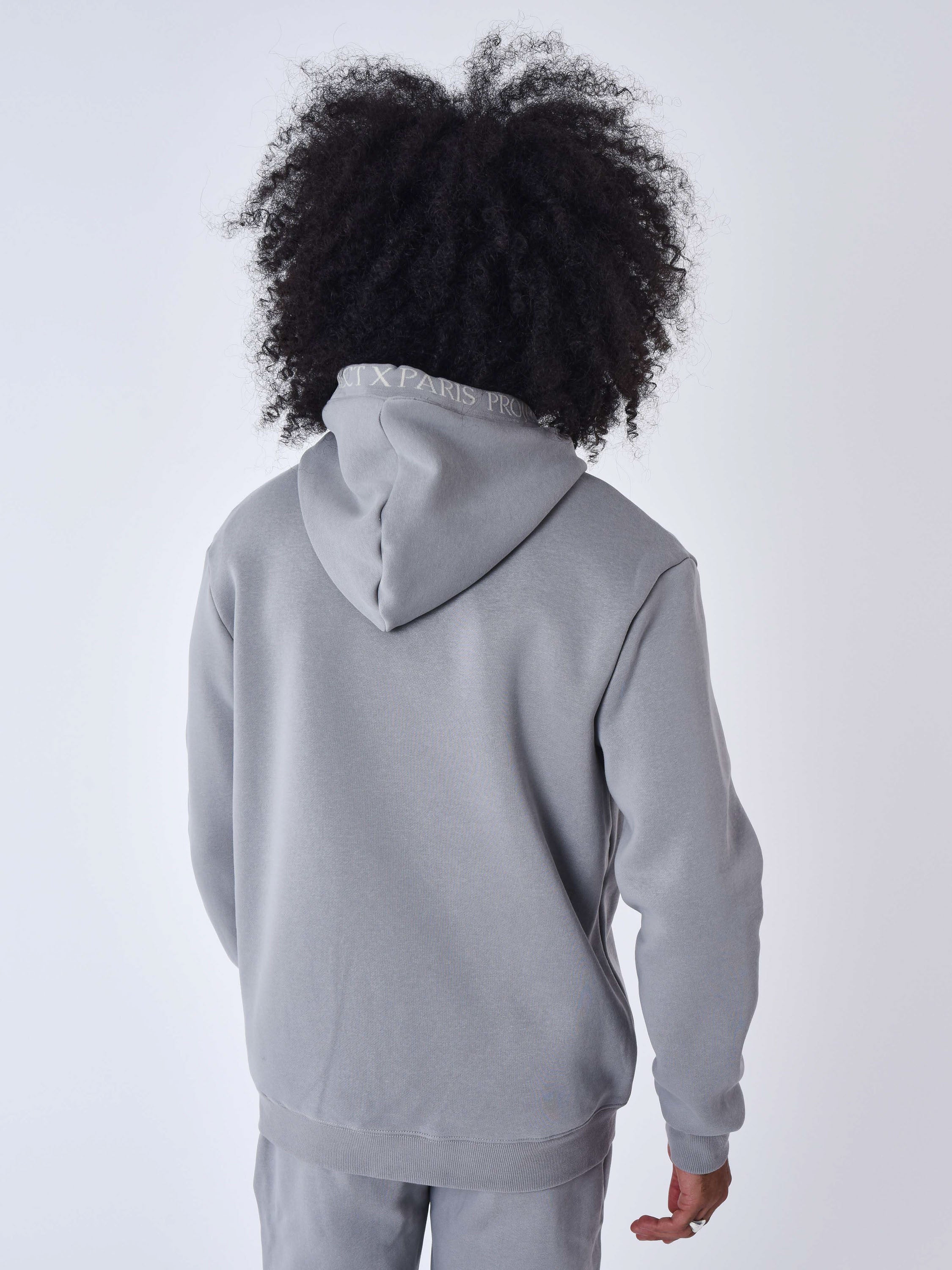 2322030-gris-clair-modelshot