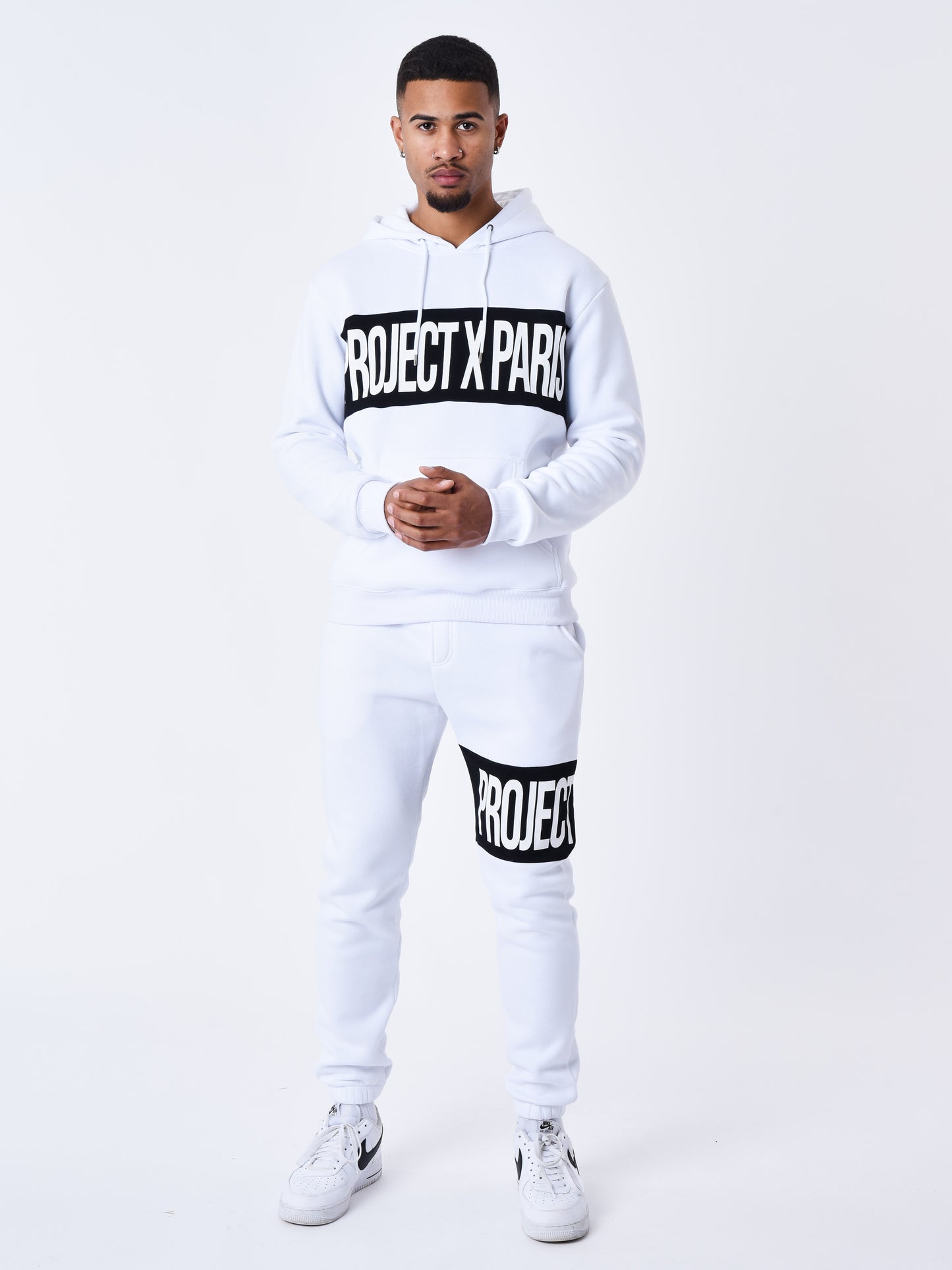 2322031-blanc