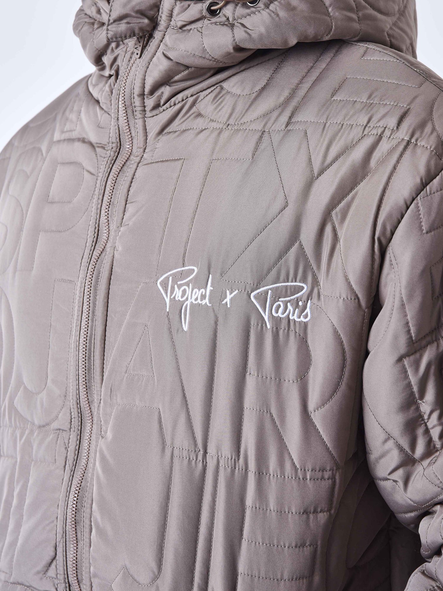 2333002-taupe-detailshot
