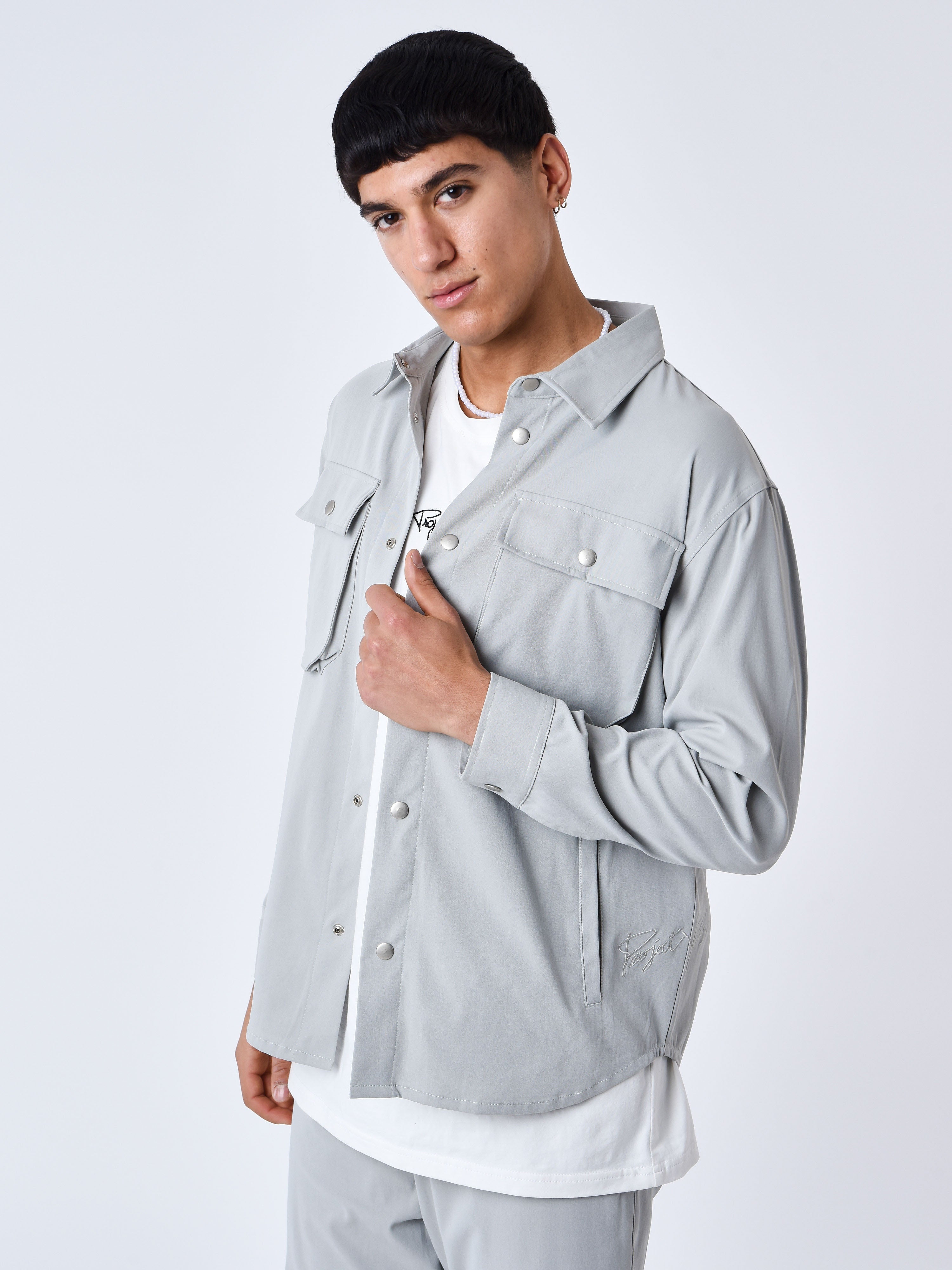 Sobrecamisa básica con bolsillos-5