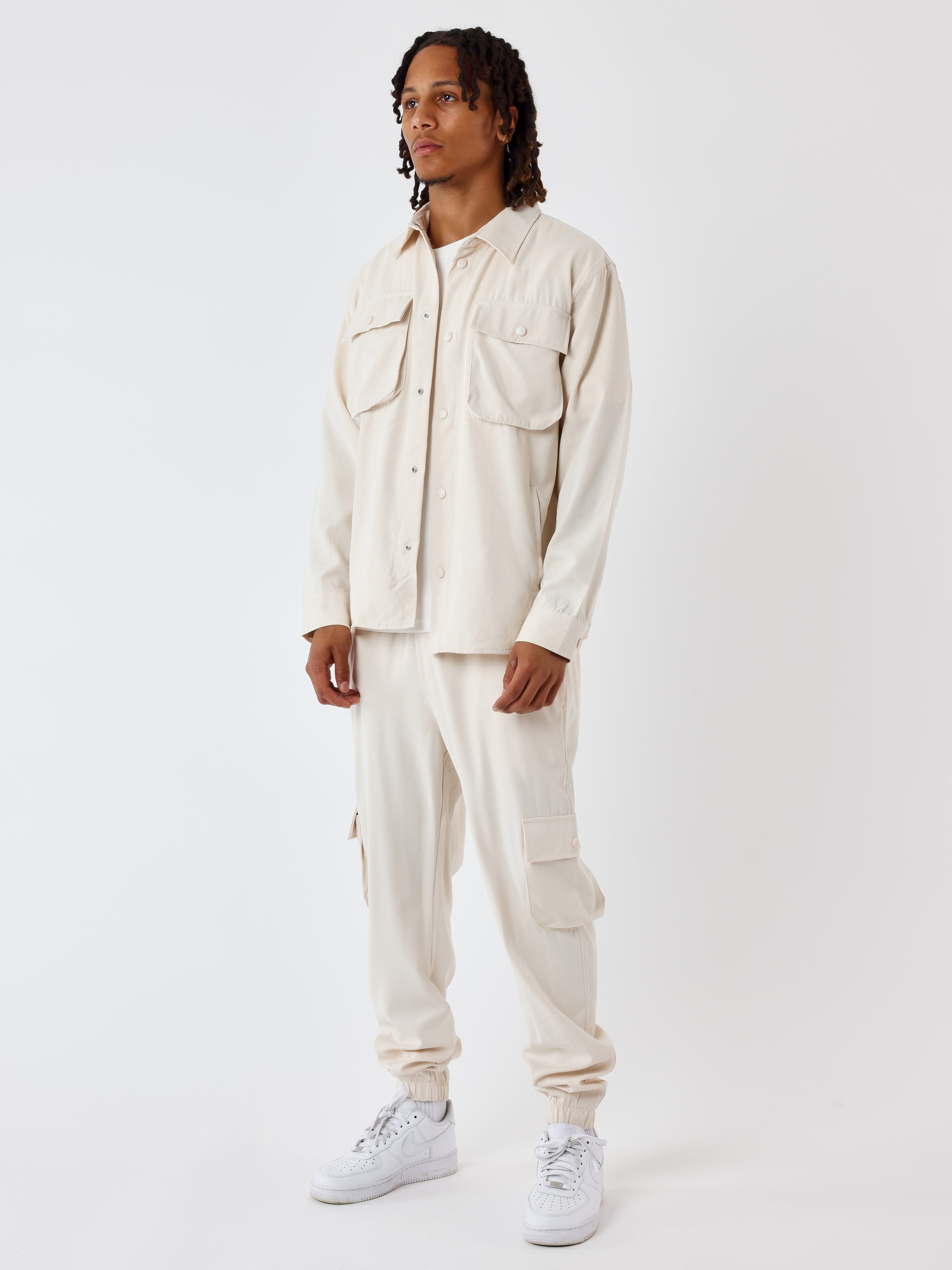 Basic overshirt with pockets-3