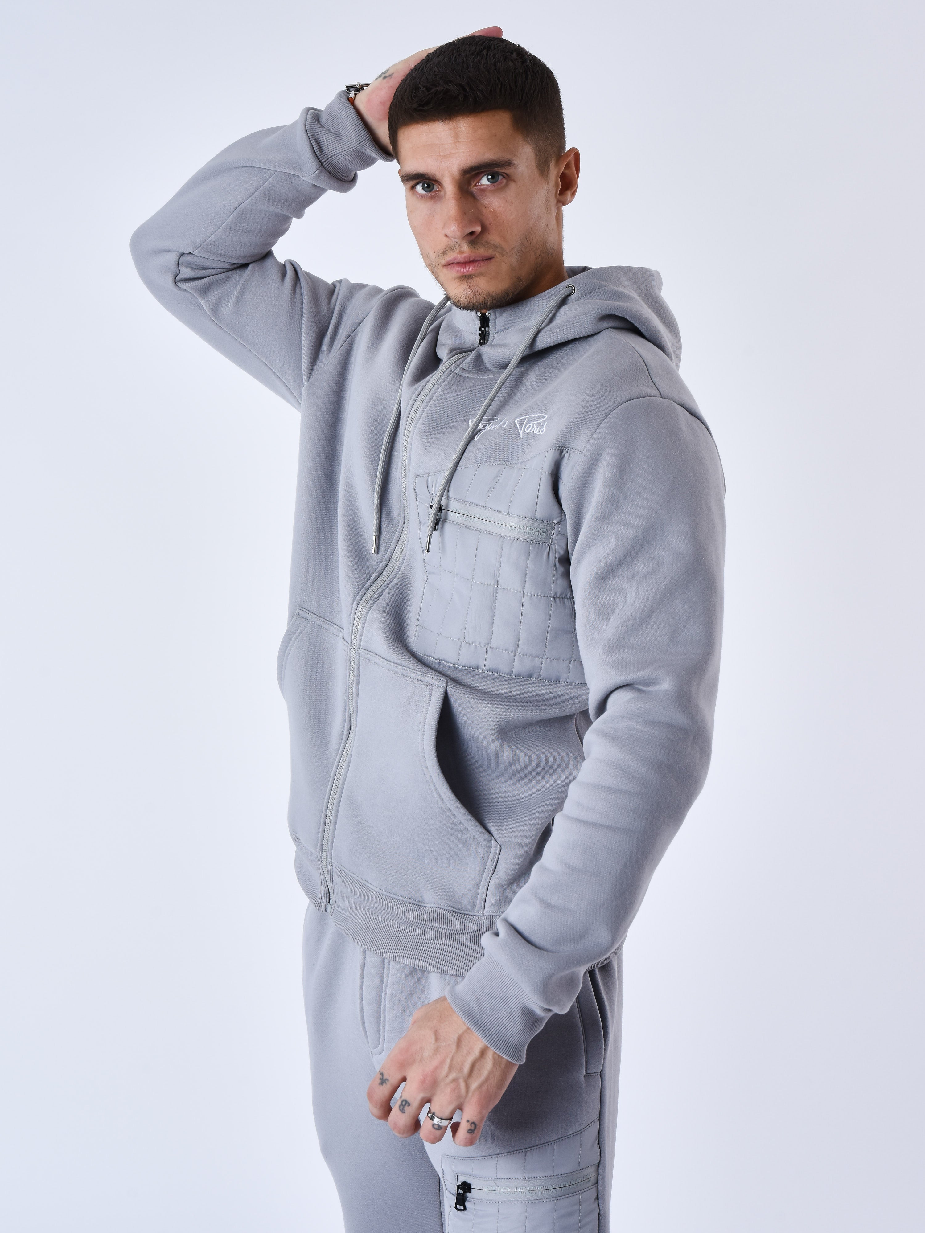 Hooded jacket with two-tone panel-4
