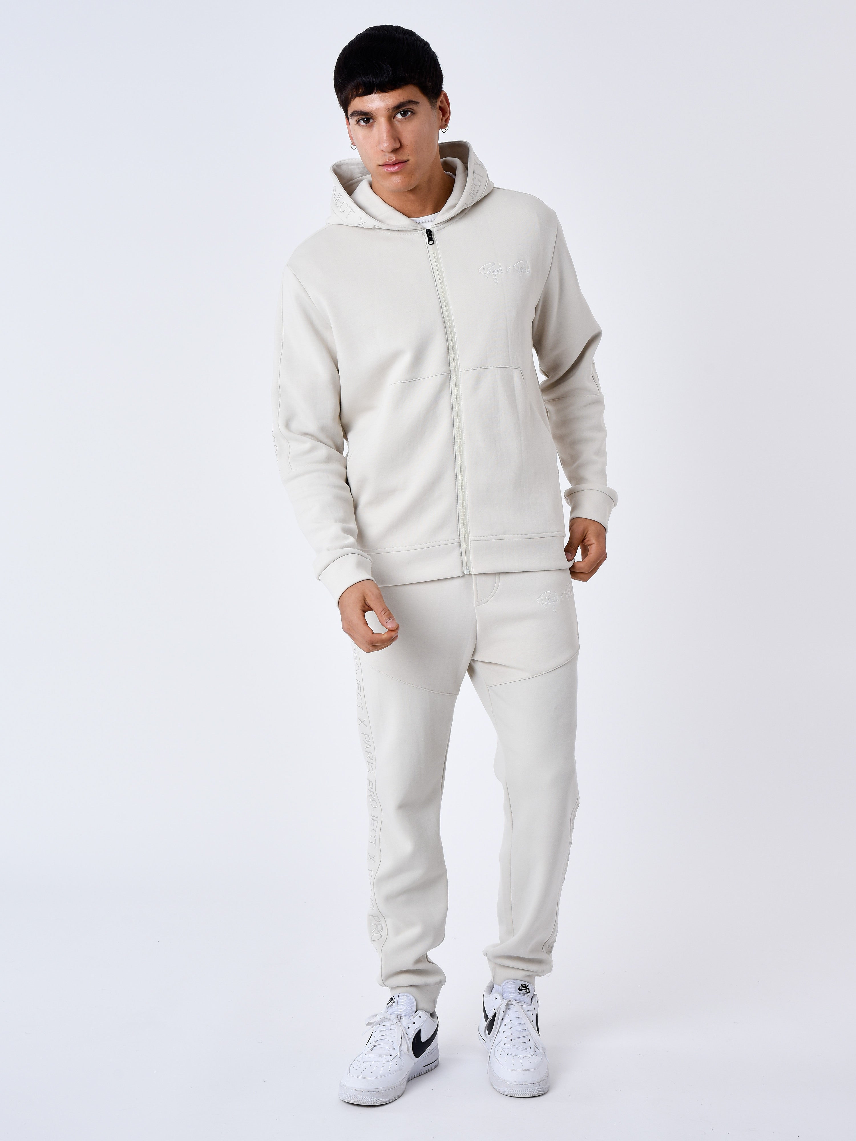 Plain zip-up Hoodie-3