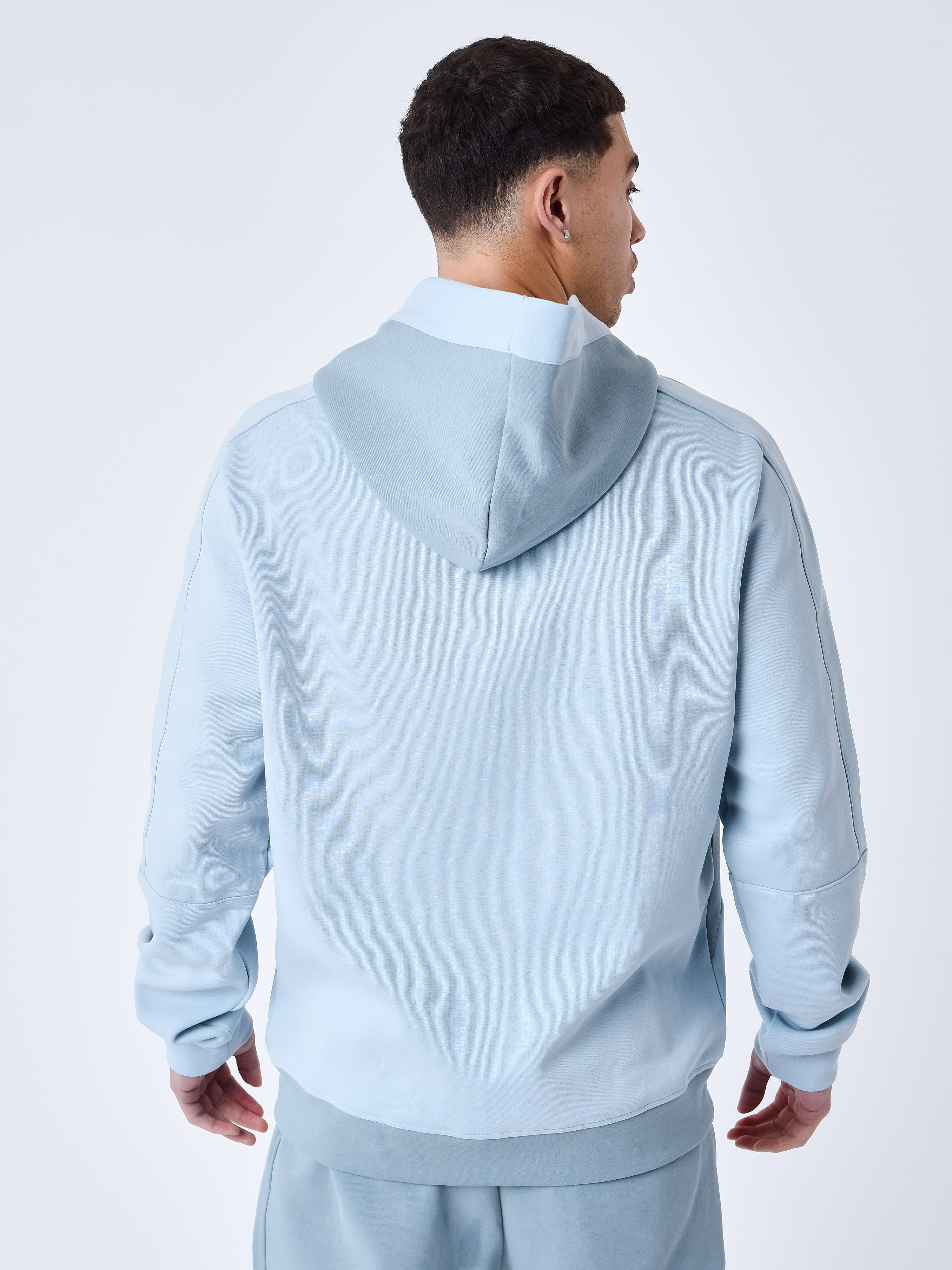 2333108-bleu-gris