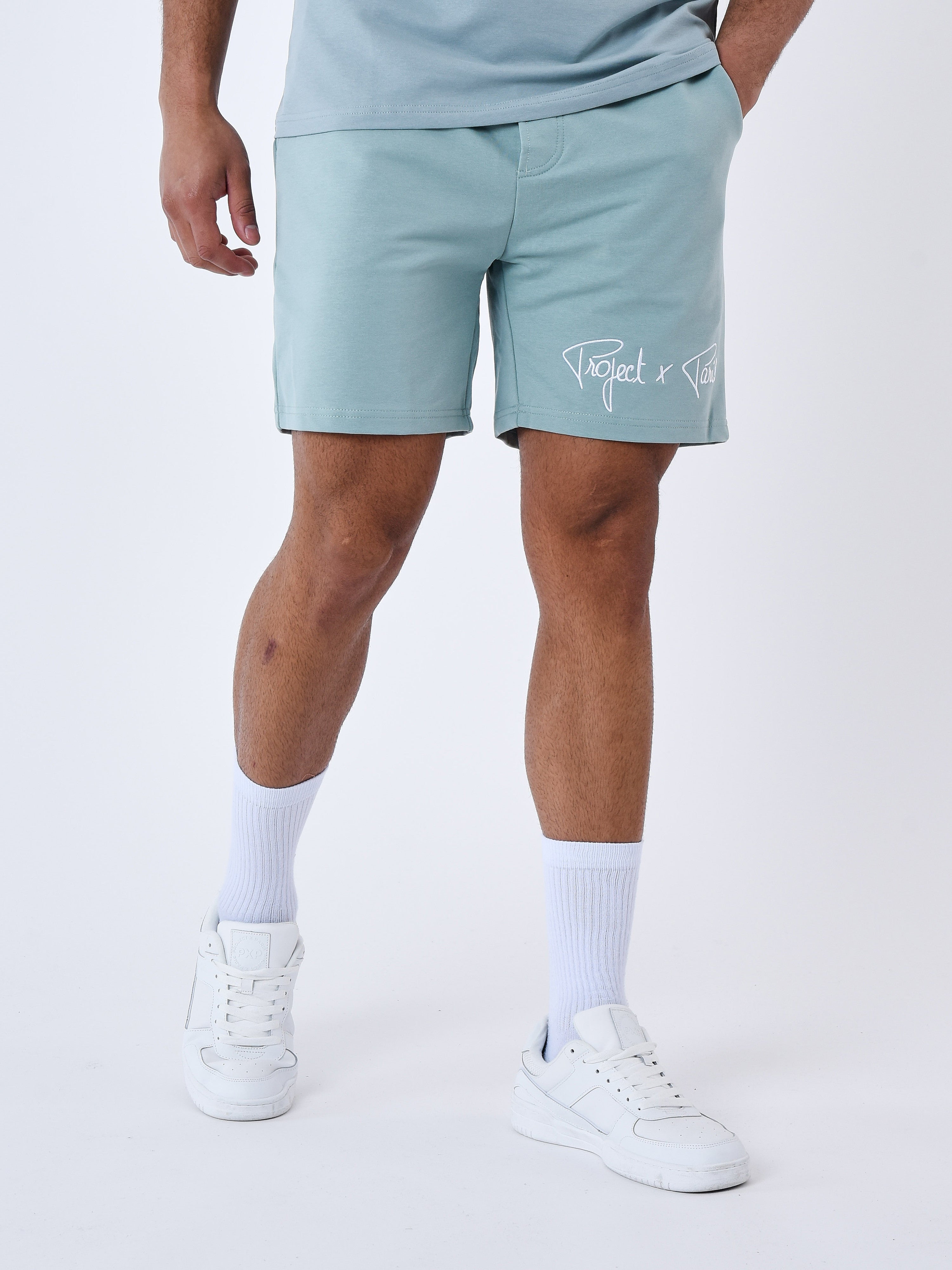 Signature short-2