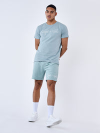 2340014-bleu-vert-modelshot