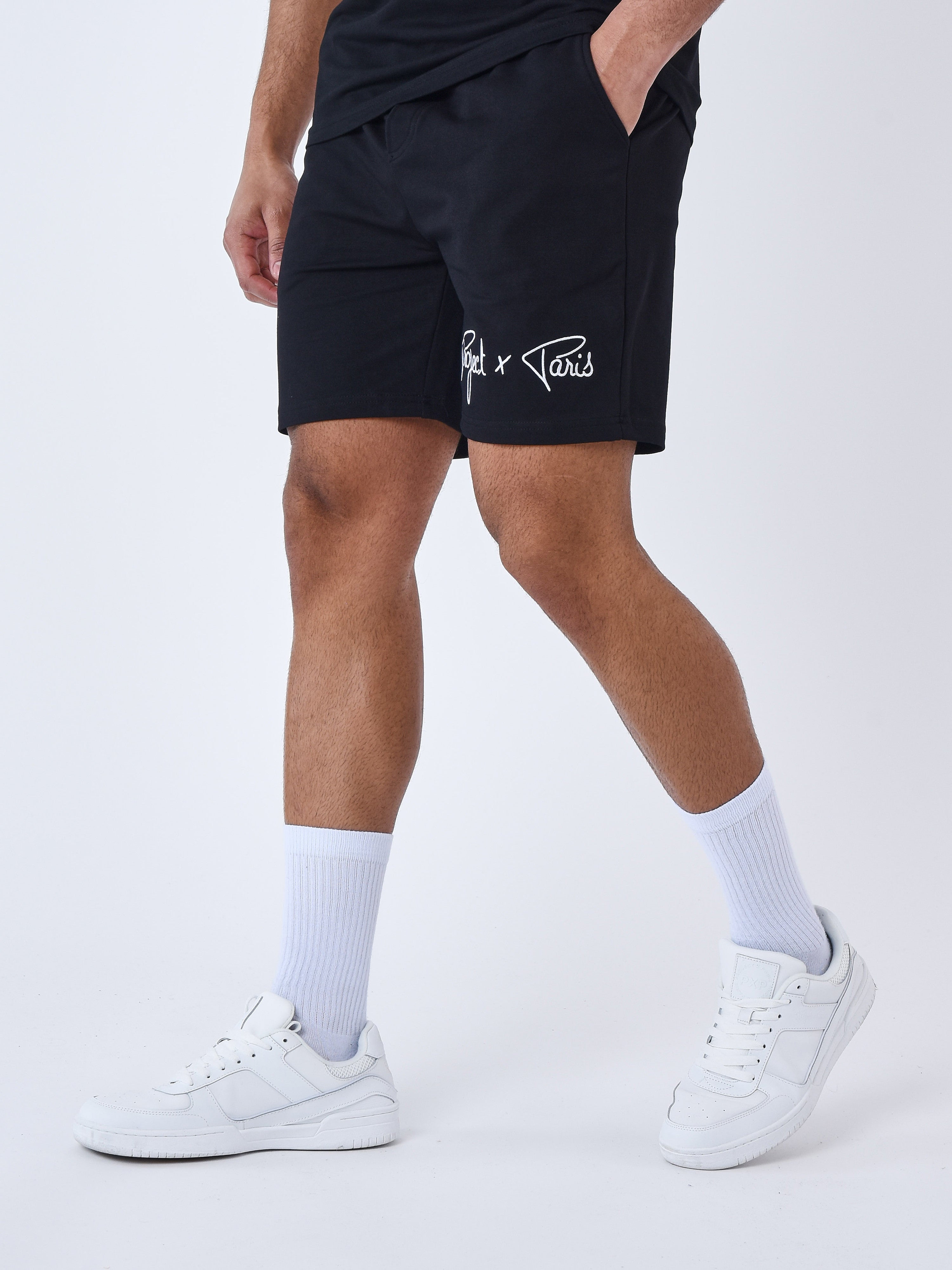Signature shorts-3